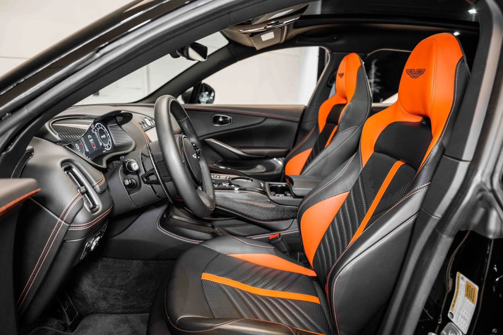 mph010_1808694405_Used_2023_Aston_Martin_DBX_707_1729954912_cacd1d343f