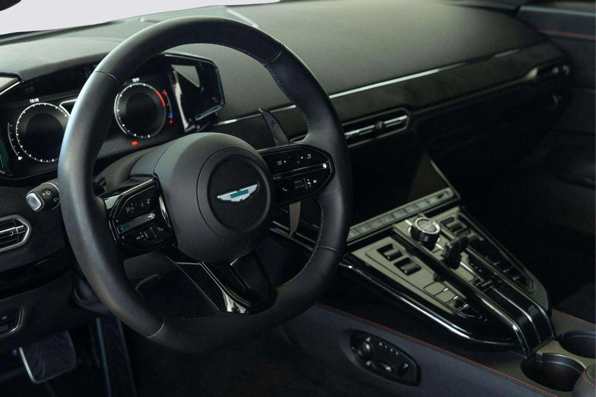 mph010_1811557890_3_BE_5_Sq_Ii_c_Cym_Y7_A0_Qo_Nr_R_Iqw_aa88378faa