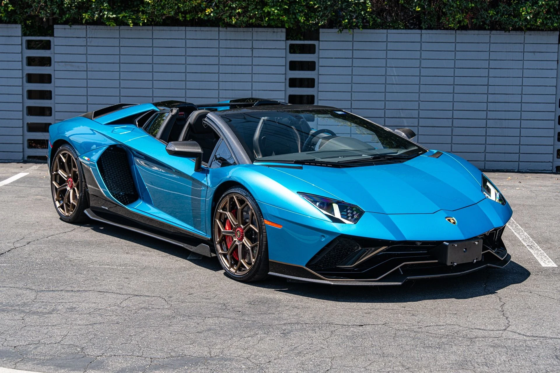 mph010_1812079823_Used_2022_Lamborghini_Aventador_LP_780_4_Ultimae_1755037008_5d6676be8f