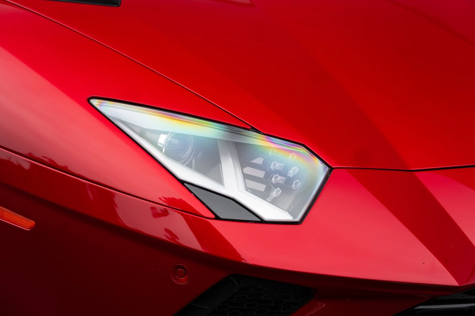 mph010_1812638944_Used_2018_Lamborghini_Aventador_Roadster_LP_740_4_S_1770343320_4e1b543a1d