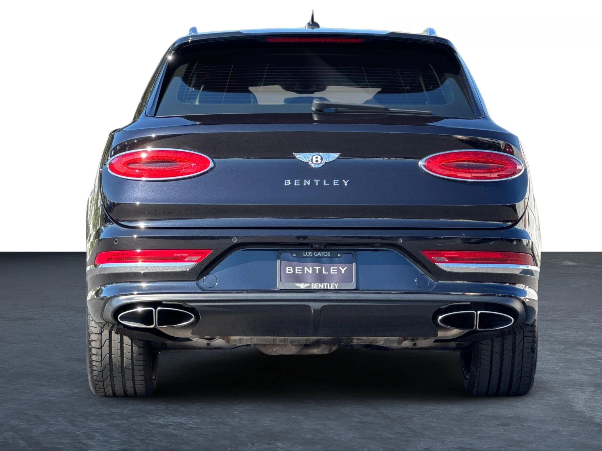 mph010_1824658035_Used_2022_Bentley_Bentayga_V8_1760603781_345d358b58