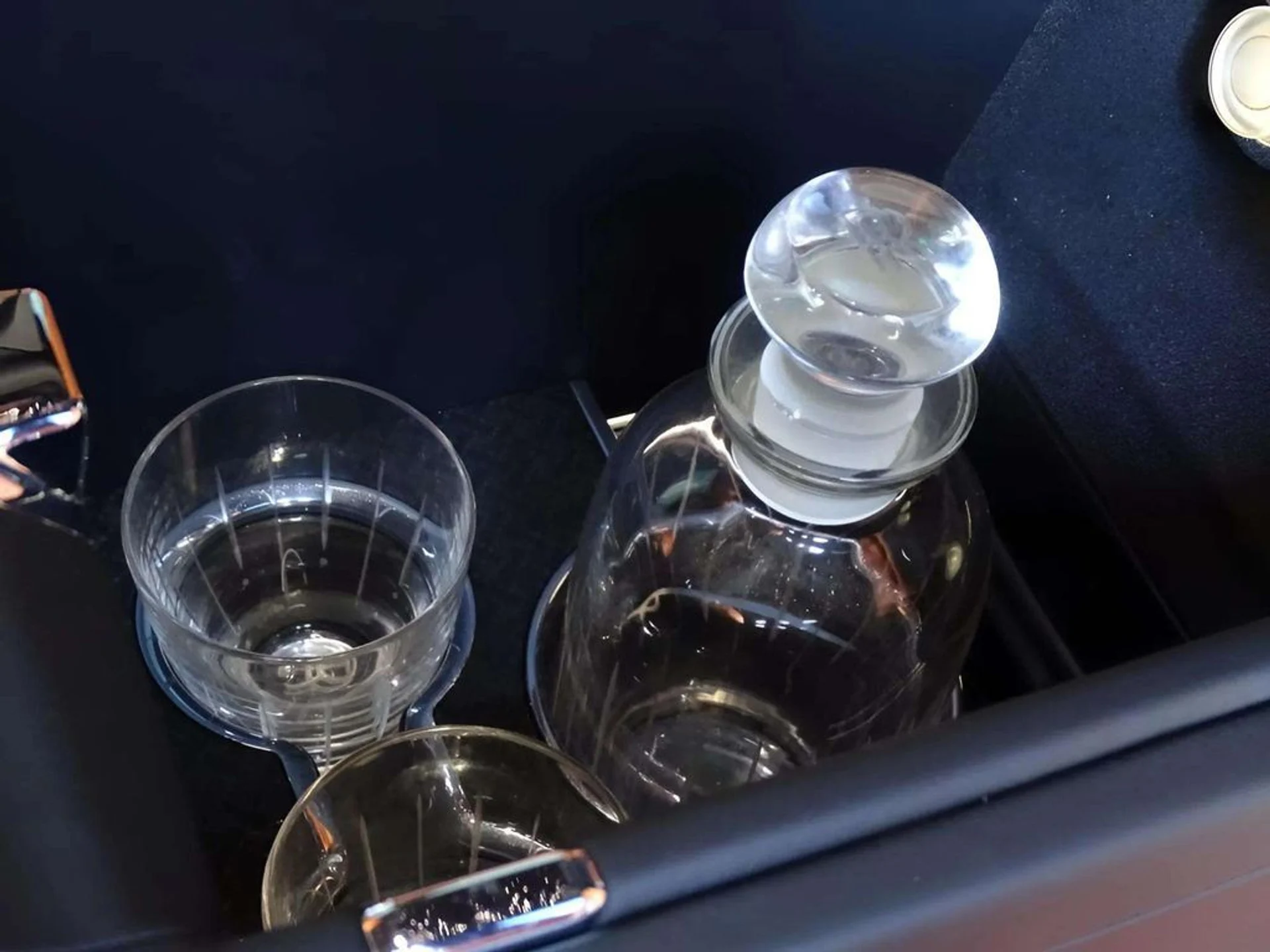 mph010_1824910228_1bab4233eac2d895c7305f50697e10b4x_afc7c75564