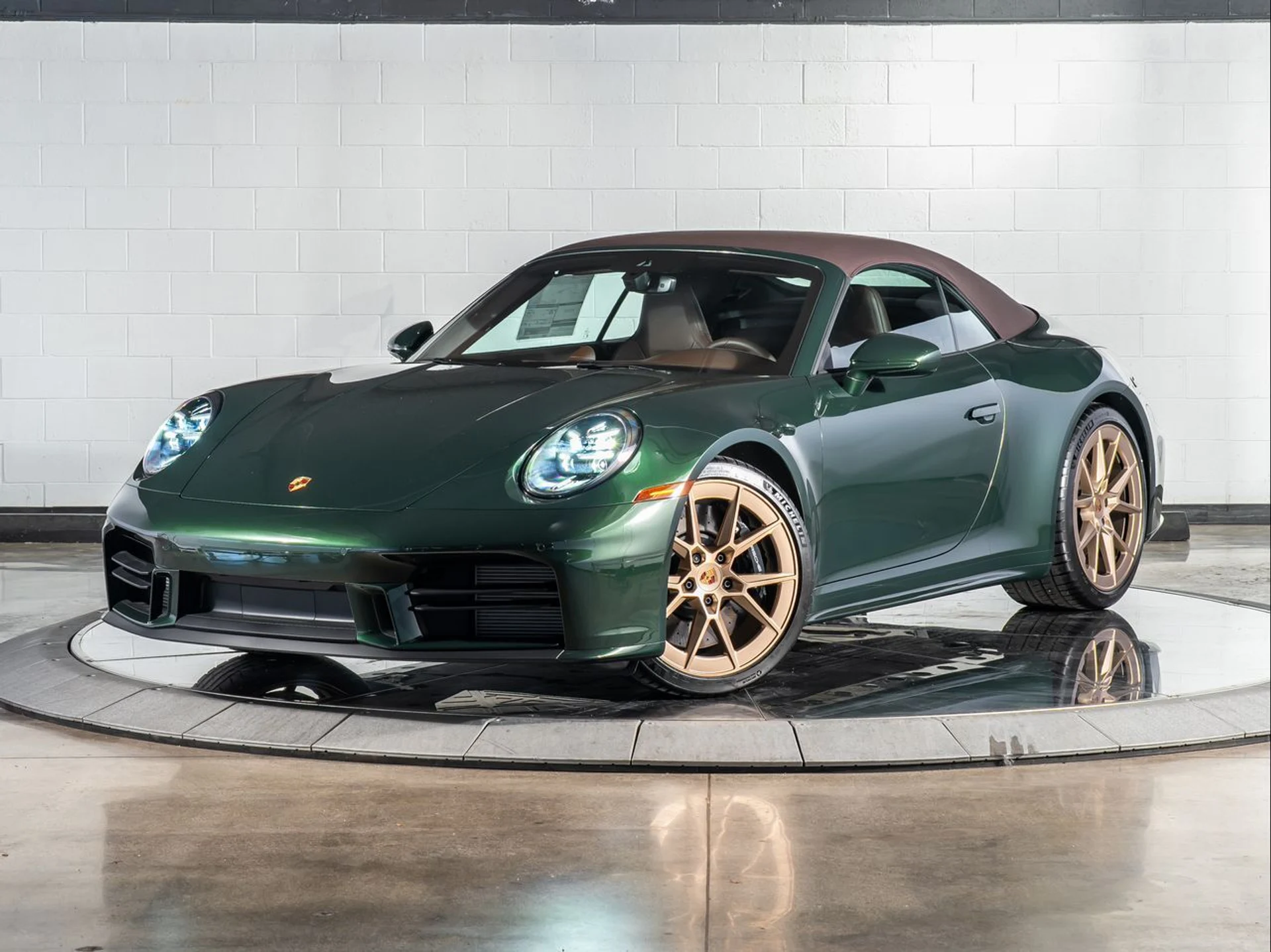 mph010_1827437761_8c27061941302934a7e80a37a358c6c7_8aea1d3abf