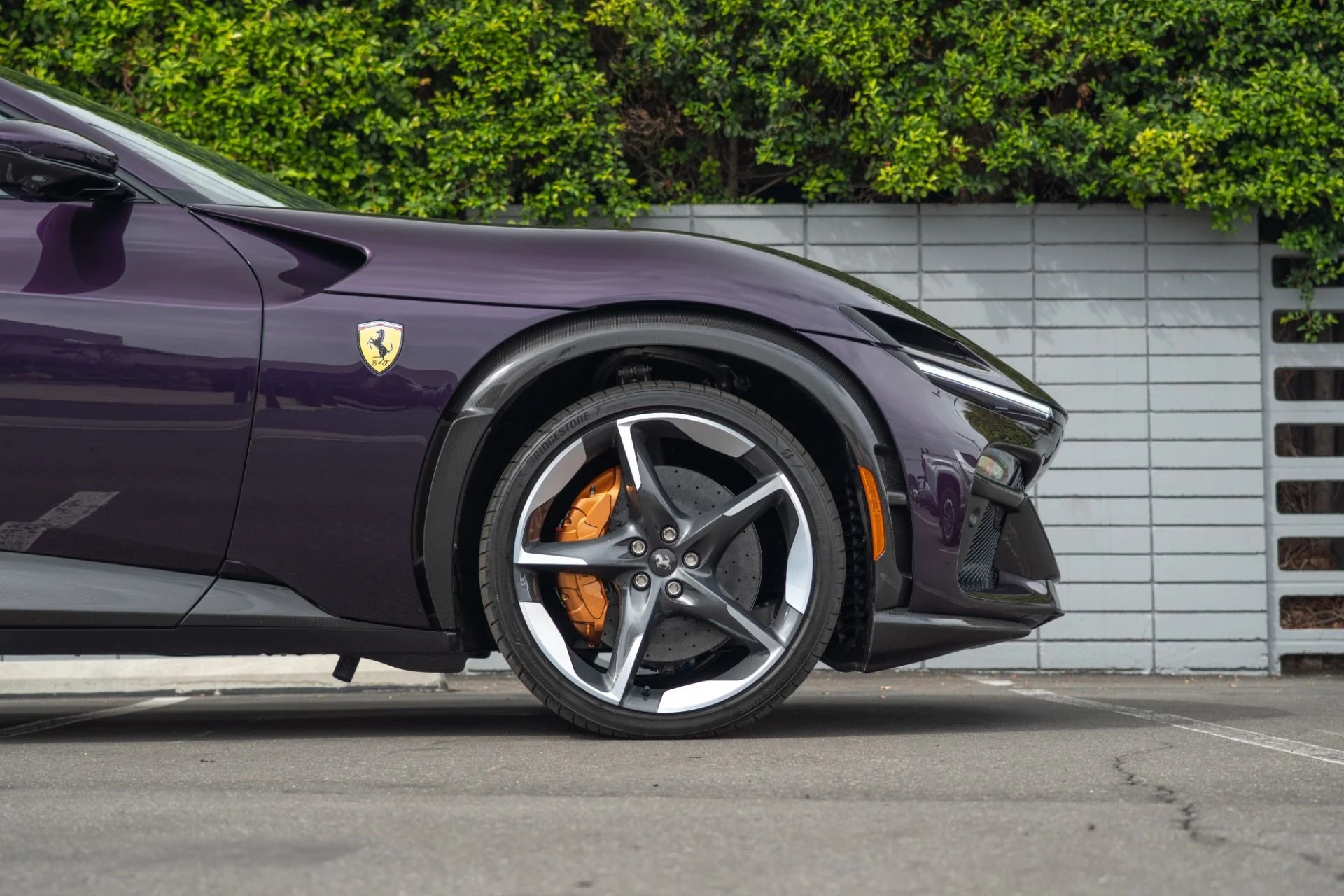 mph010_1836949229_Used_2024_Ferrari_Purosangue_1759964864_d1ee0914d0