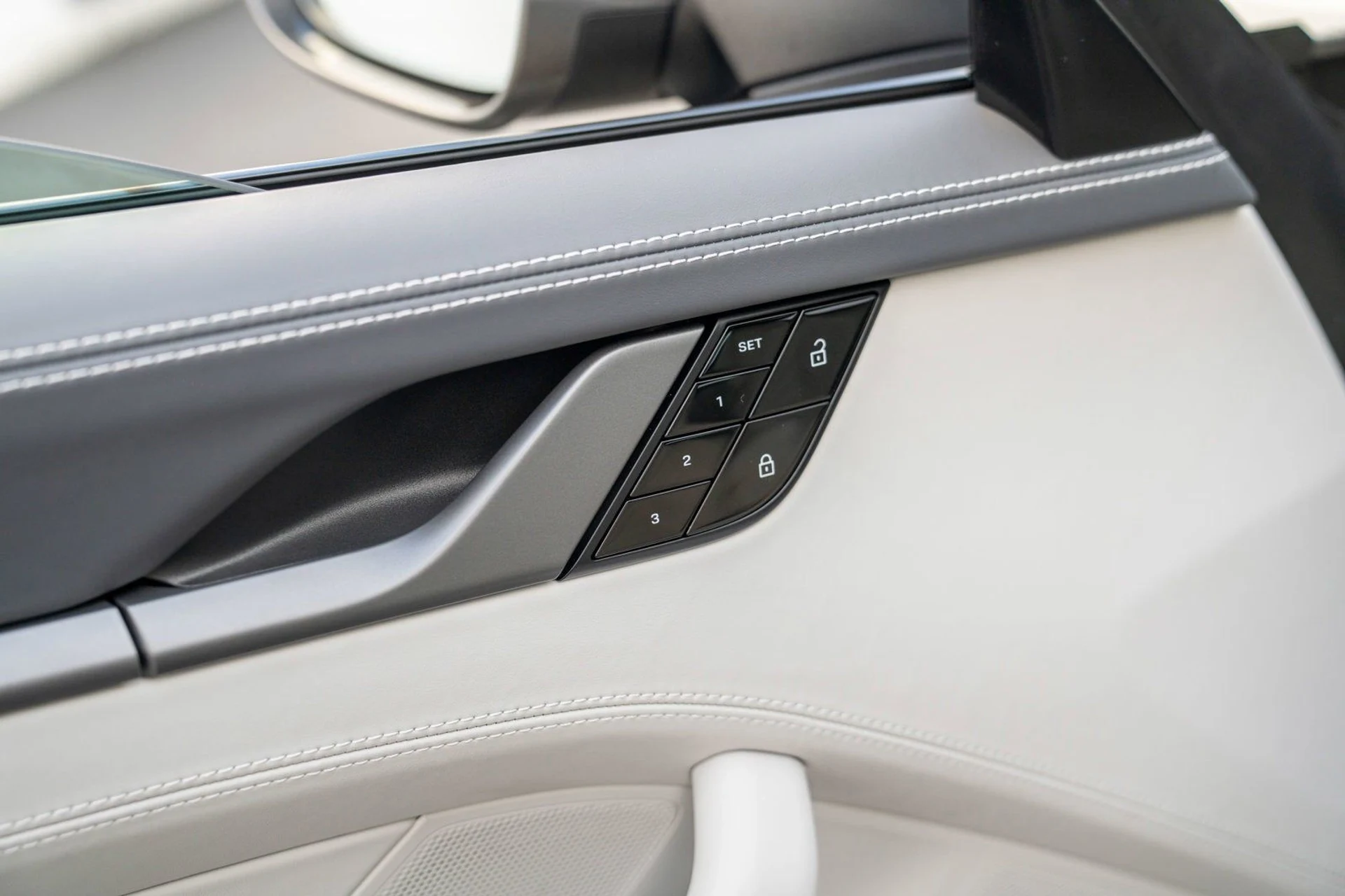 mph010_1840010165_11_fa91fb81ff