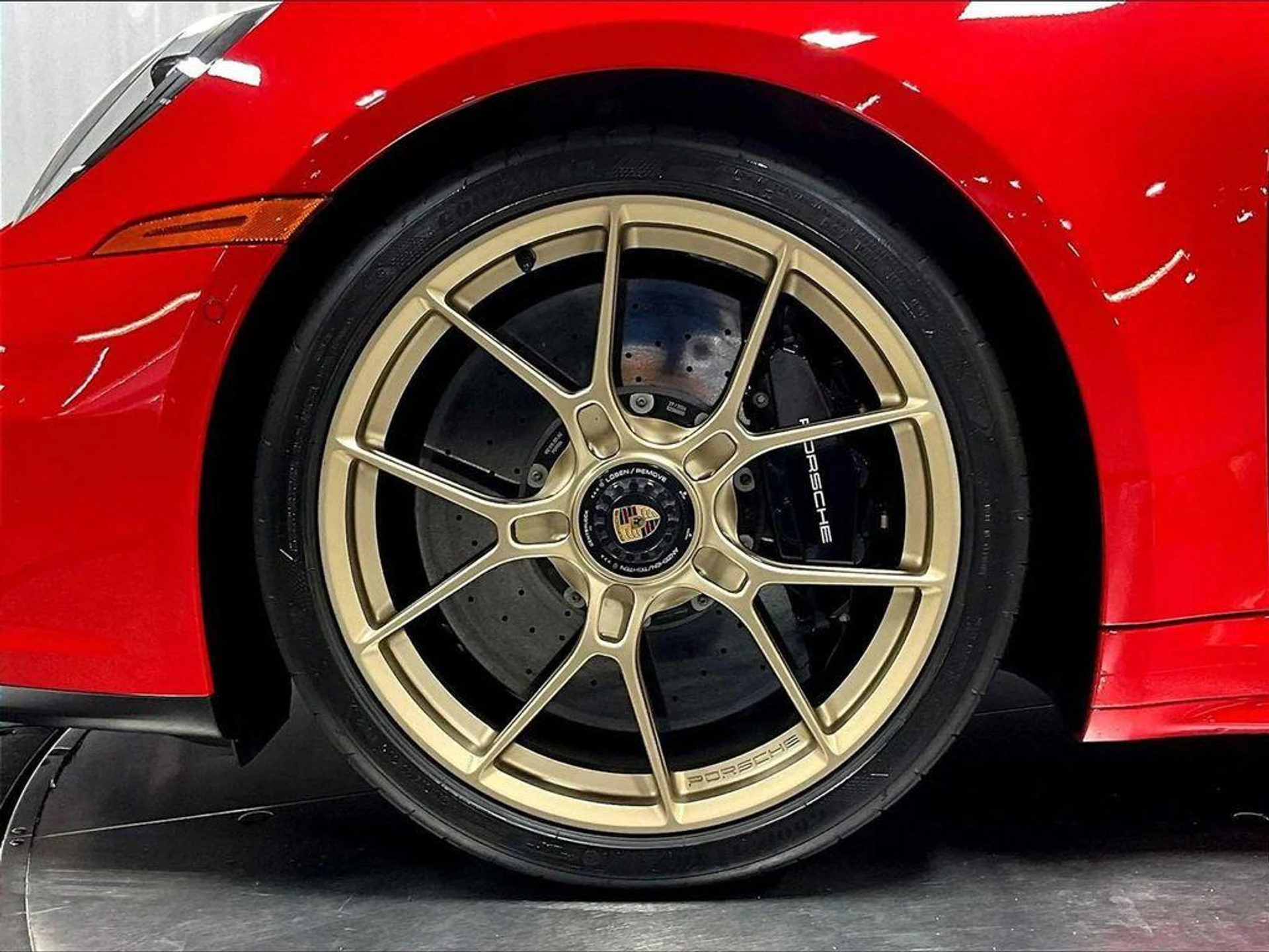 mph010_184060060_Lf_C_Fo_R_Nn_ebx_MLQFW_HMD_Lr_Ns_TA_0d81910d2d