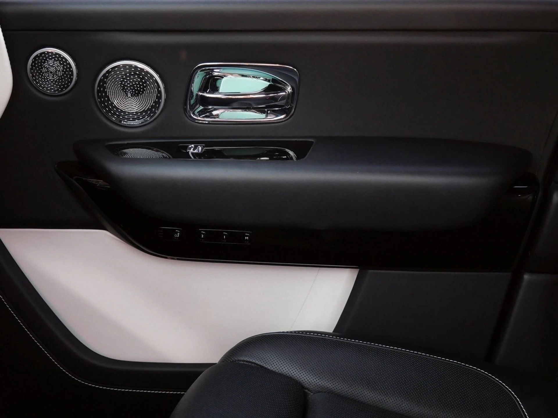 mph010_1846869096_3df9e1117a2645b386a5bc6e991b1dcfx_7ba86d6669