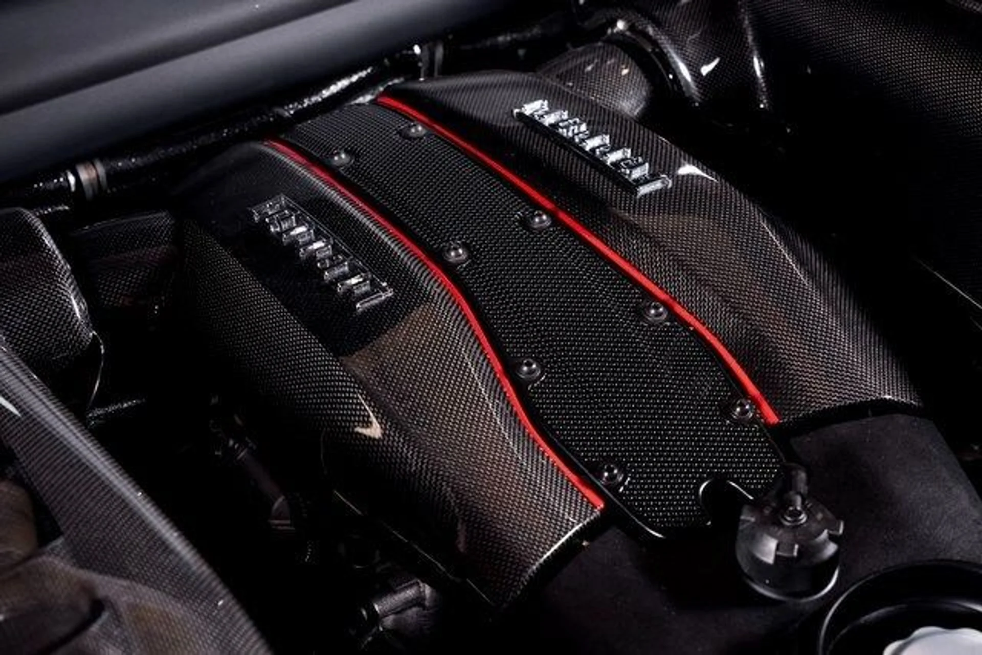 mph010_185643571_9ed4d67b7da27785991fbfb29f2f4136x_ea534c3bce