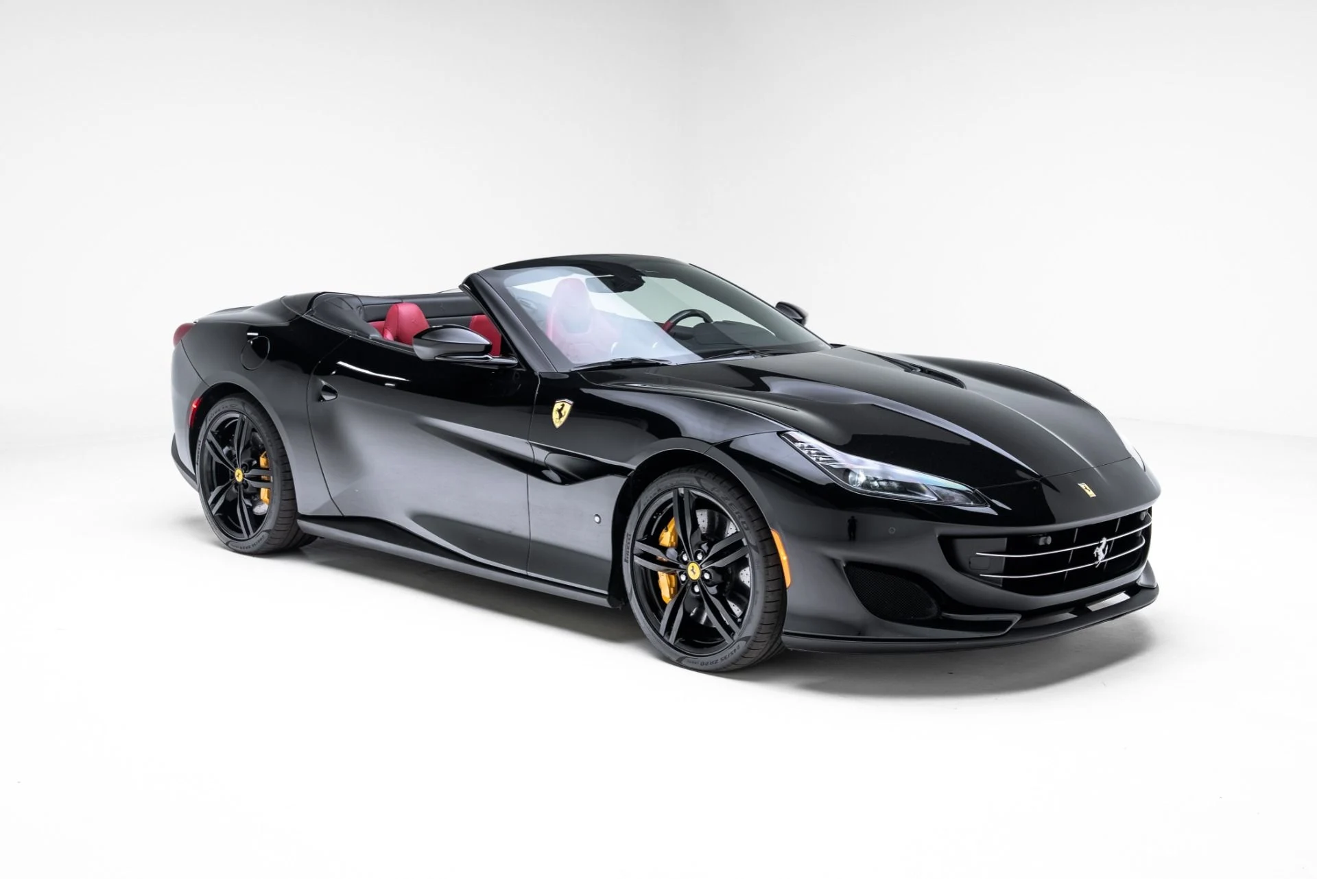 mph010_1858871090_Used_2019_Ferrari_Portofino_1773084196_d7226ee282