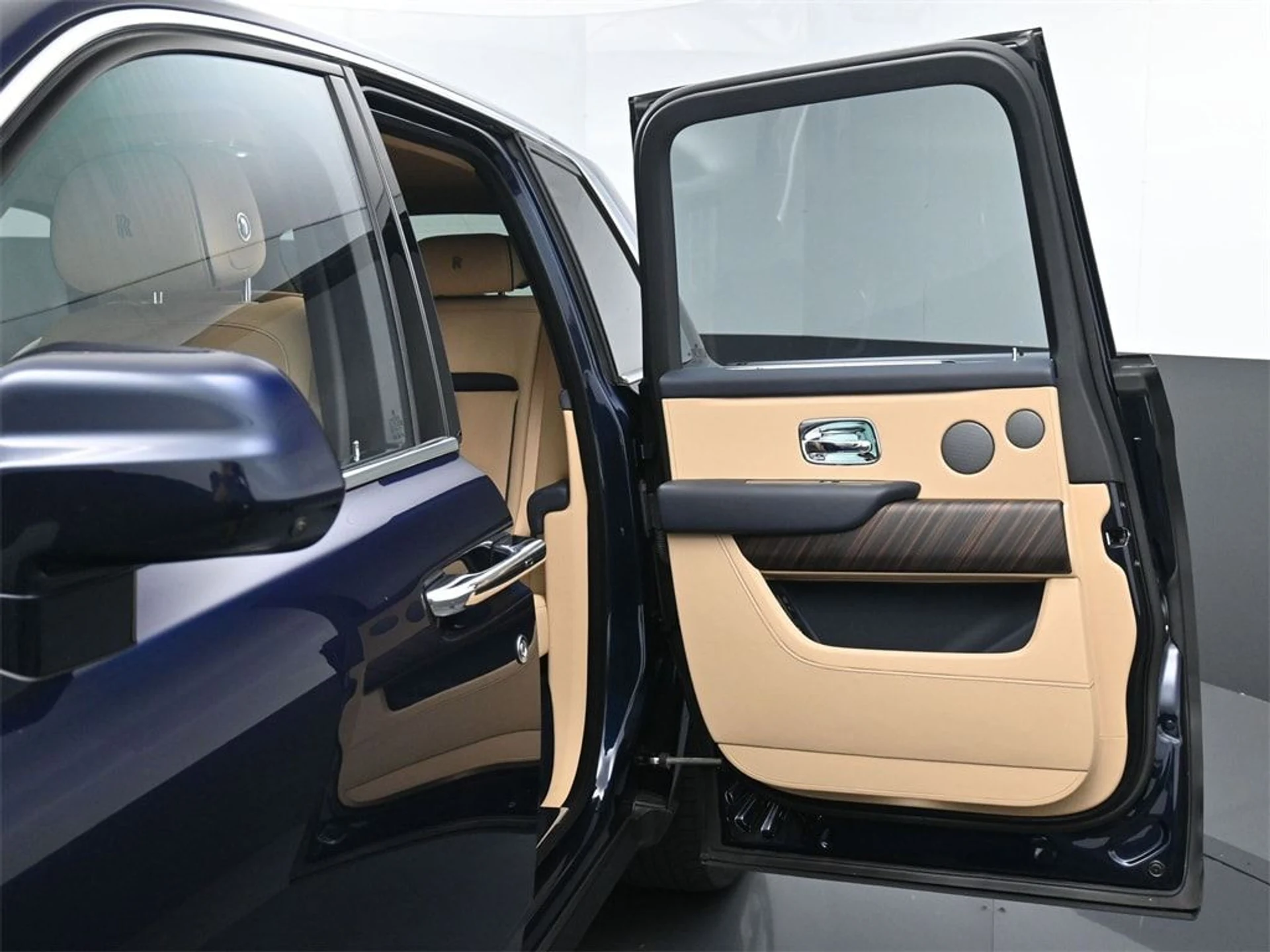 mph010_1859636146_6d4980ec478ec985506008e7312a51b9x_8409ec8bc5