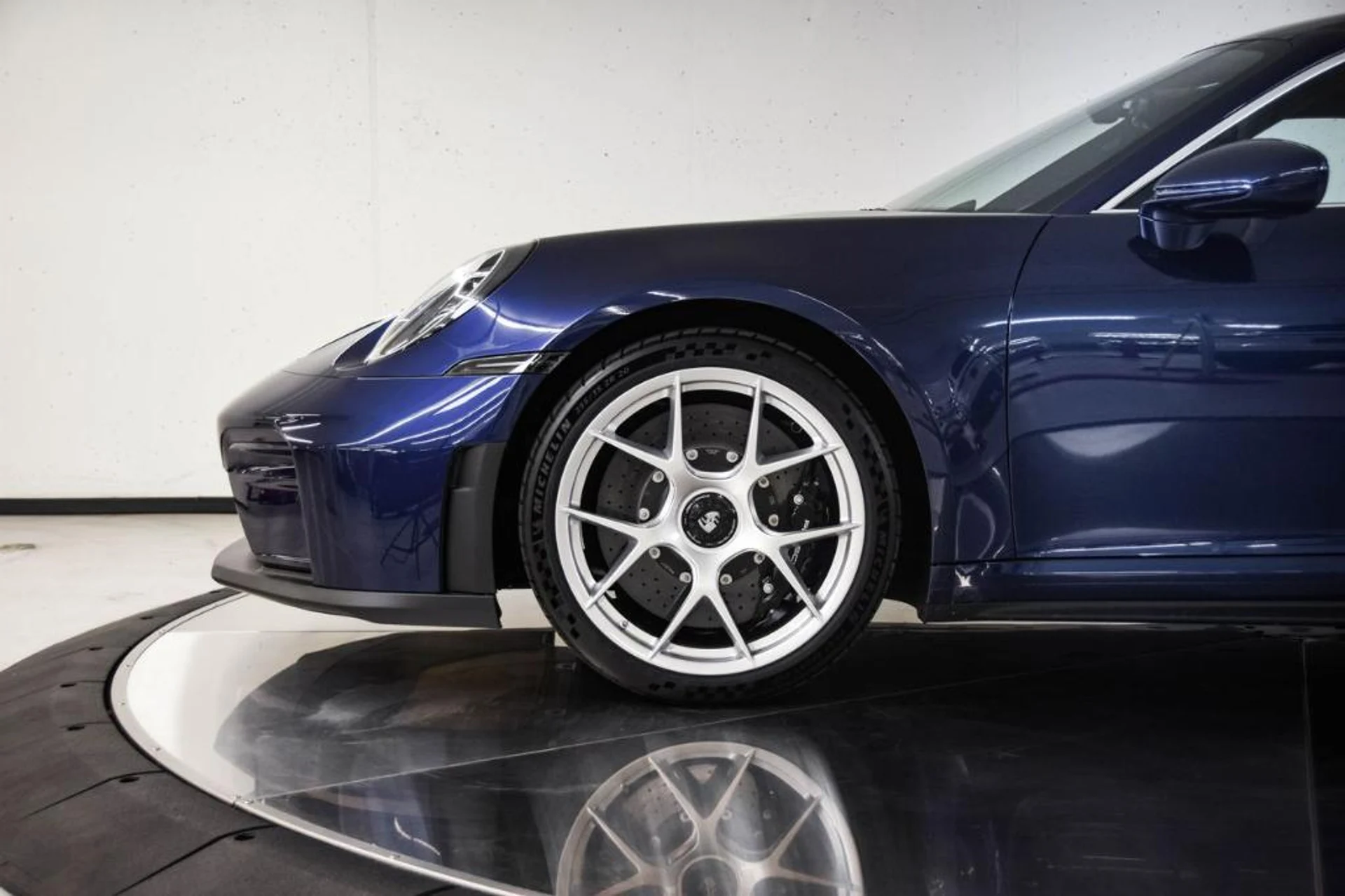 mph010_1865624892_z71uom_M1f_Fj_Pf_WQ_Fny_LS_Sgf6_Po_I_1810087025