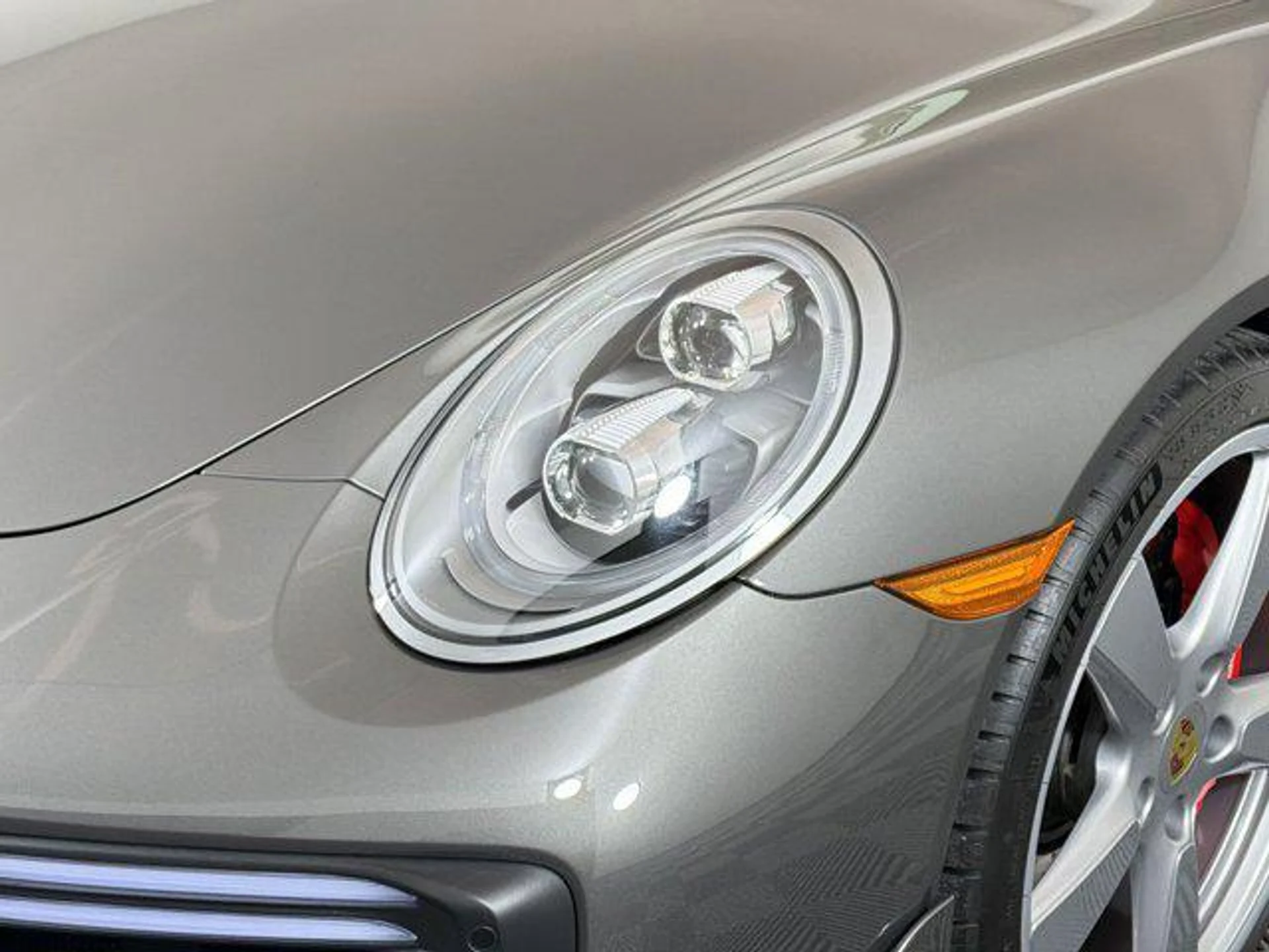 mph010_1867338916_RC_Ebz_Hvp_AV_4_W_Pv_G80_Jc_HV_8_A_Tg_DQ_ef8ae985d3