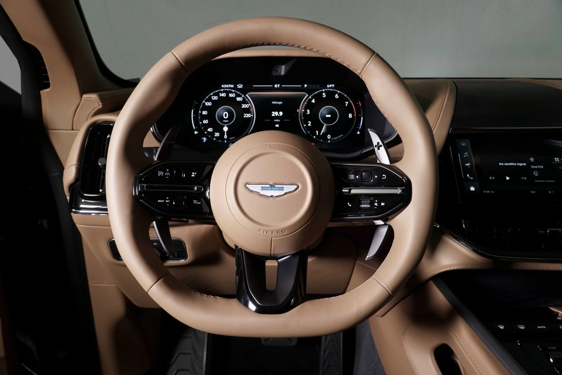 mph010_1870446956_New_2026_Aston_Martin_DBX_707_1769661941_7486e09264