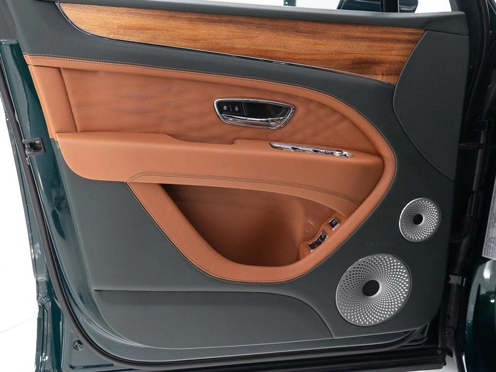 mph010_1872888192_37b49a1c56fff1c8f702f1dea57702de_f0b0c1bcd2