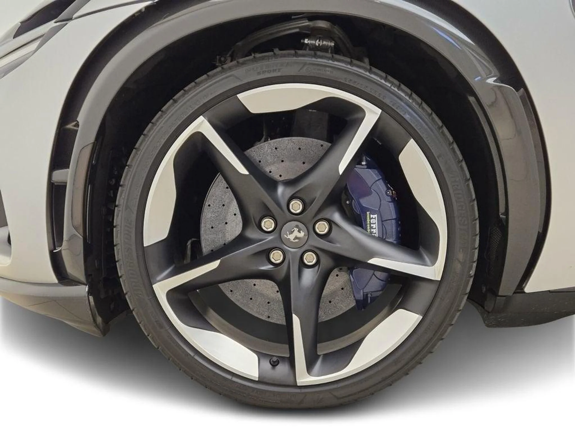 mph010_187473466_Used_2025_Ferrari_Purosangue_1772948390_b5bb47f49d