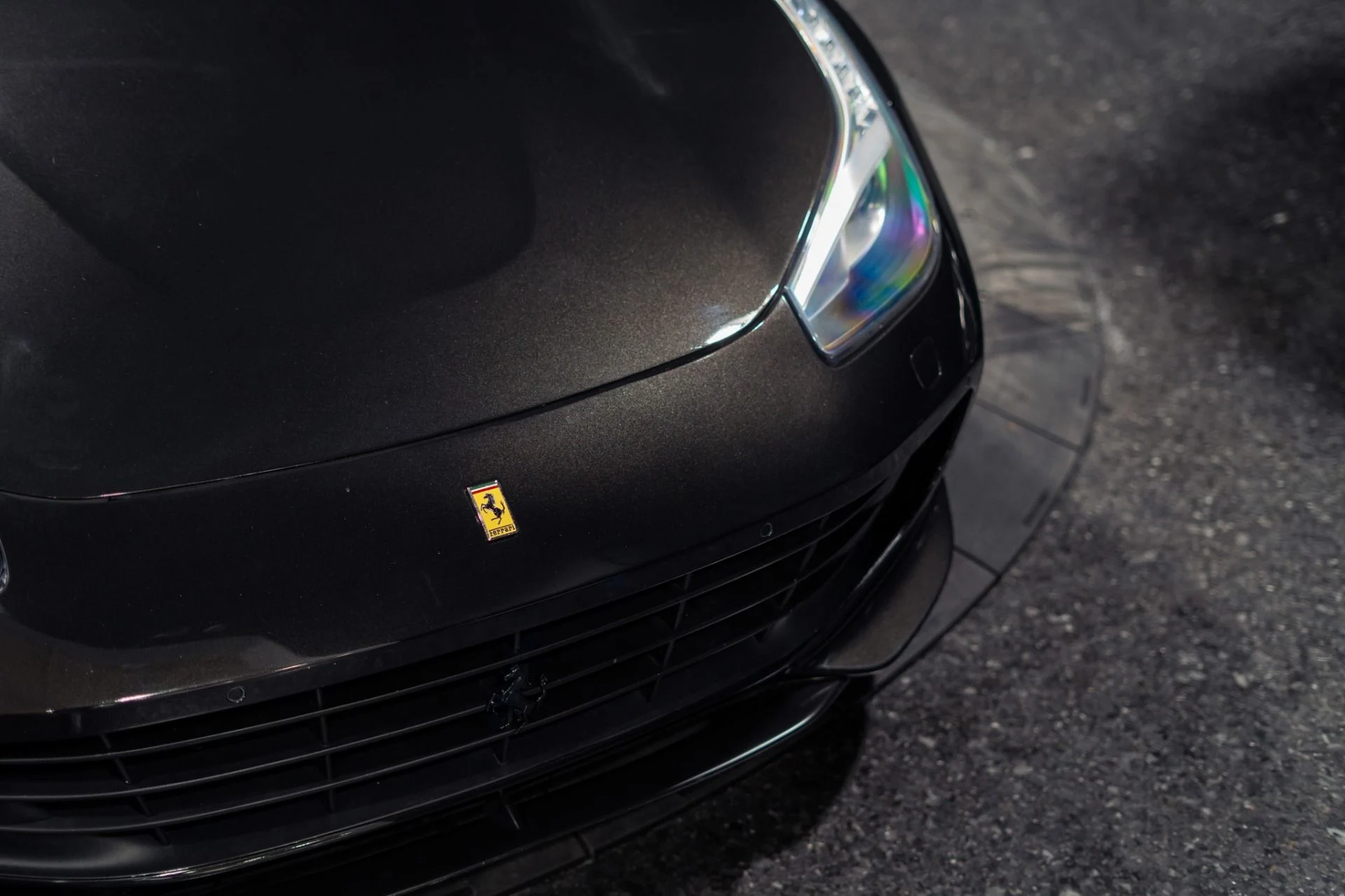 mph010_1875956559_Used_2018_Ferrari_GTC_4_Lusso_T_with_Novitec_Springs_DME_Tune_Velos_Wheels_IPE_Exhaust_Passenger_Disp_1784751752_be4bd401b7