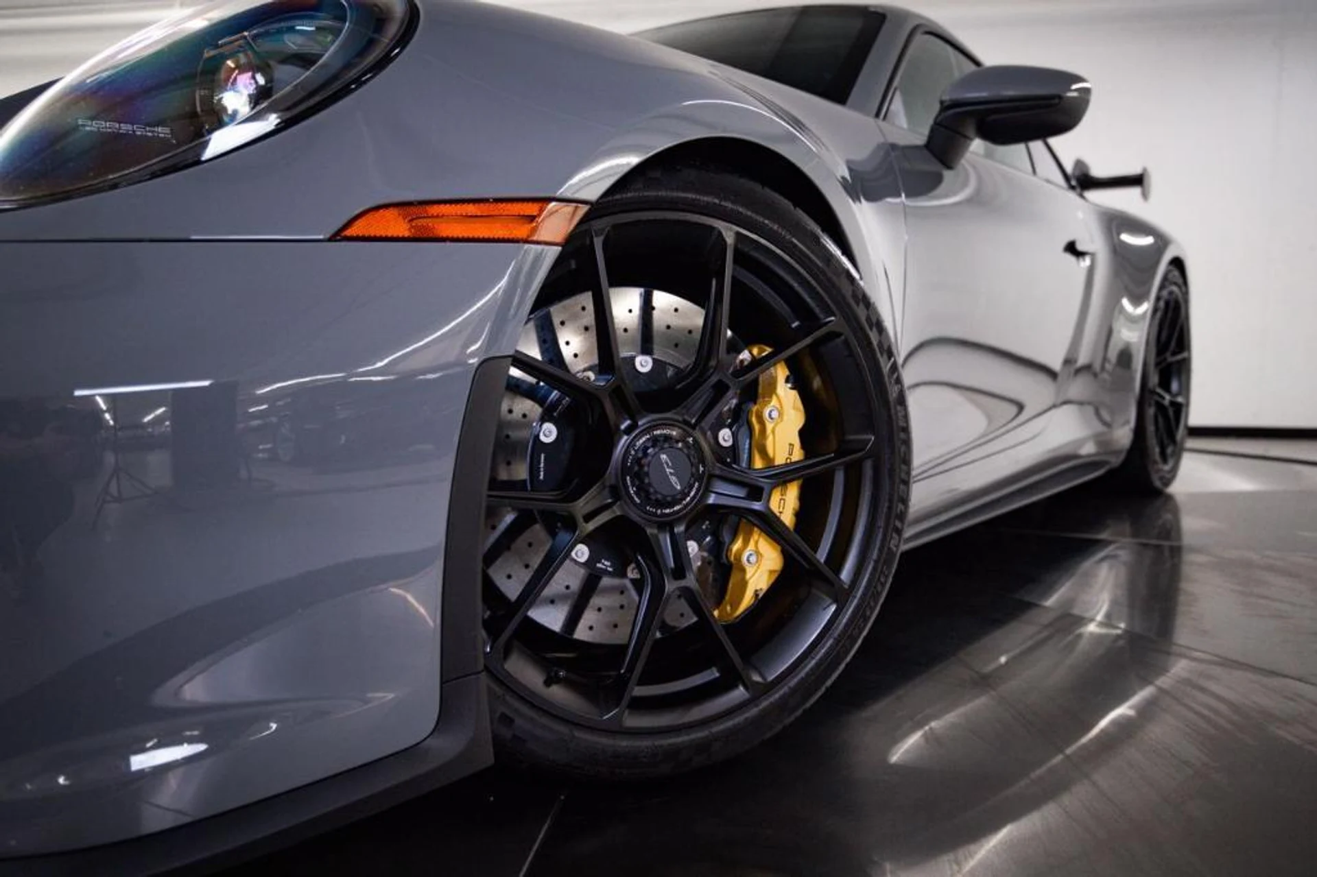 mph010_1876164302_aip54i_LGGP_3_Ath_Rkd_H_Kg_Yd_Mmg7_Q_cf26822038