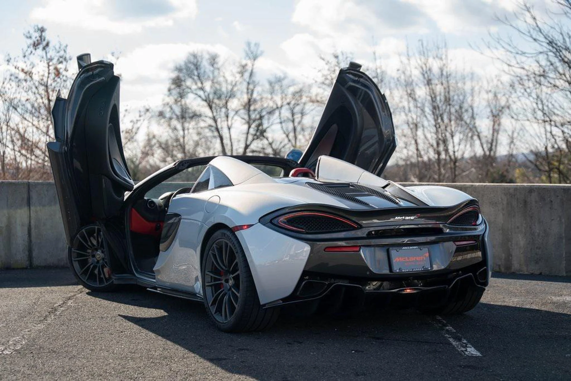 mph010_1880197059_tg_Q0l_SU_3_QCG_3_Wb_Ry_D_X_Pse4_Ls_As_6dc8705f0e