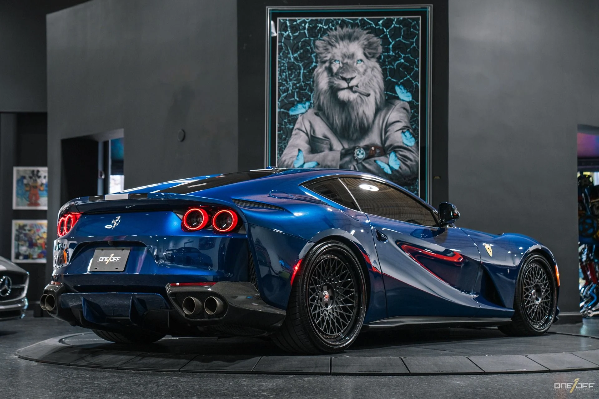 mph010_1886447892_Used_2018_Ferrari_812_Superfast_on_HRE_Wheels_w_Passenger_Display_Carbon_Race_Seats_1747344106_d89642f239