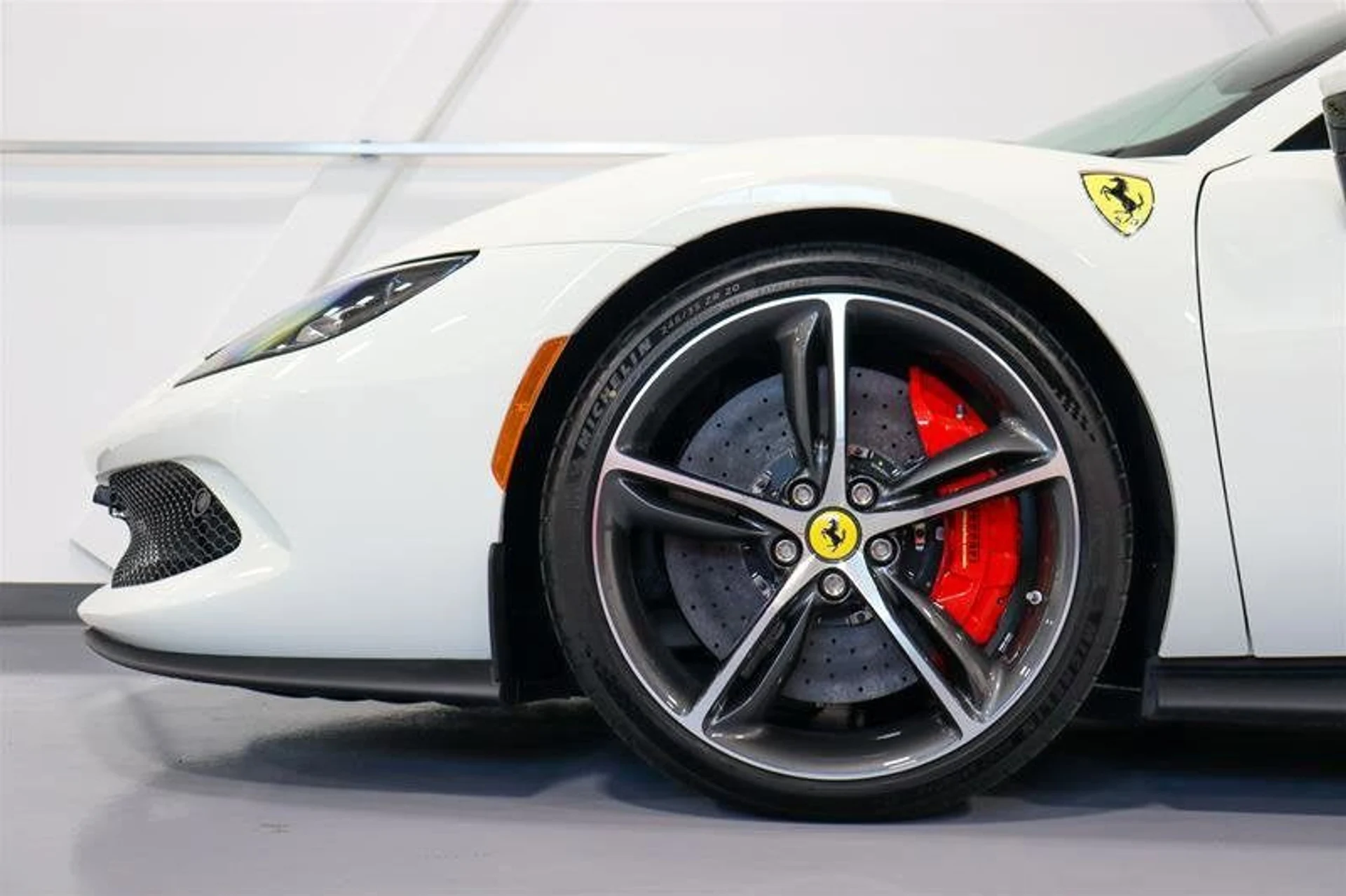 mph010_1889113121_d933c23c0580465e89037364e0ec2831_4d0579f988