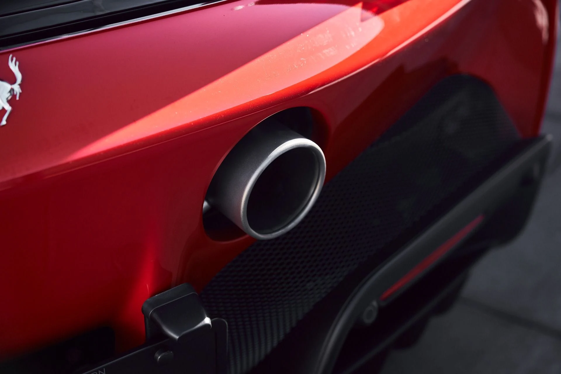 mph010_1889891826_Used_2023_Ferrari_SF_90_Stradale_Base_1772766207_123587a301