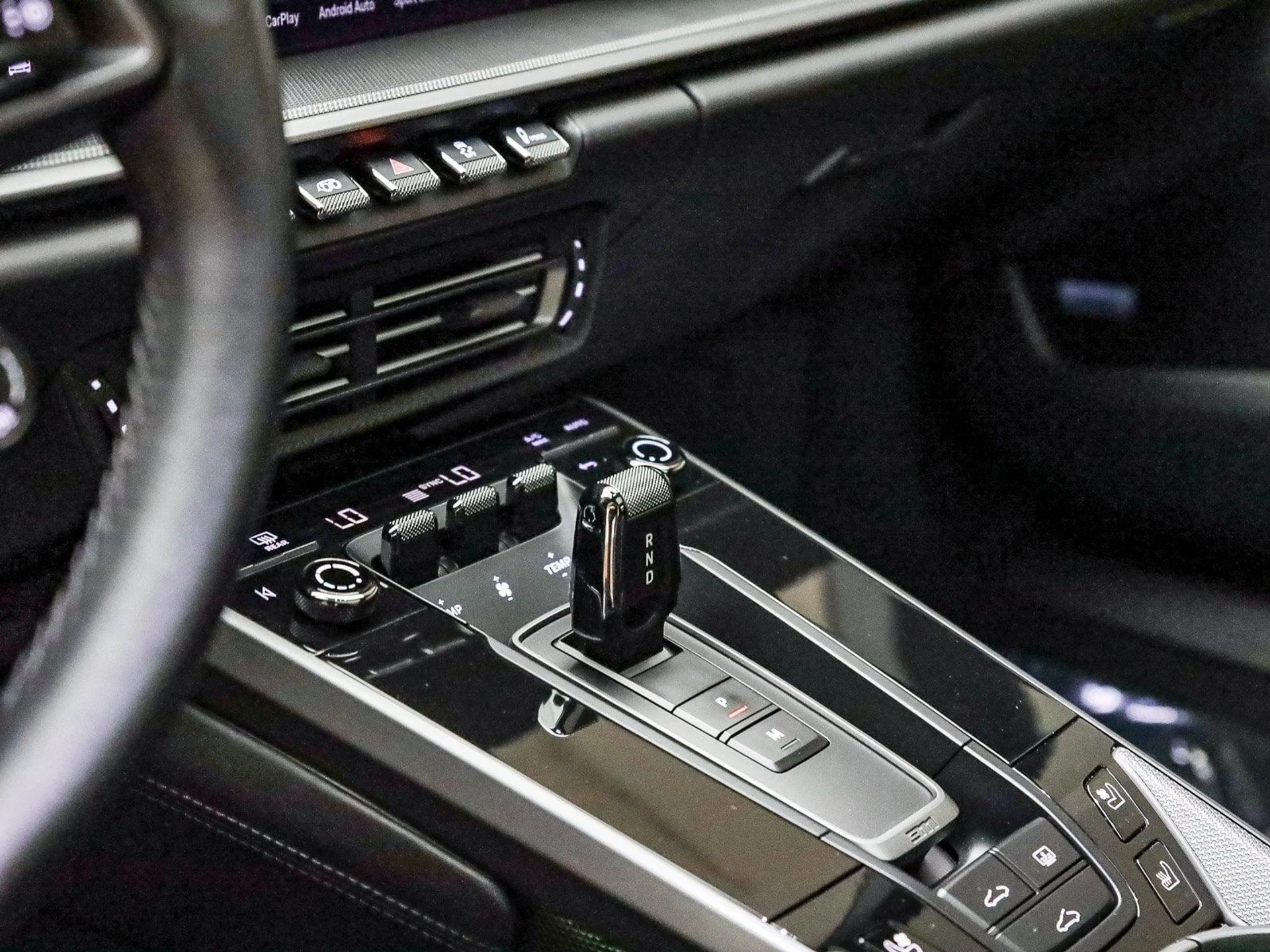 mph010_1890458722_9cf6a4912b24f1e7cf283ca355715c63x_d3baf7a65e