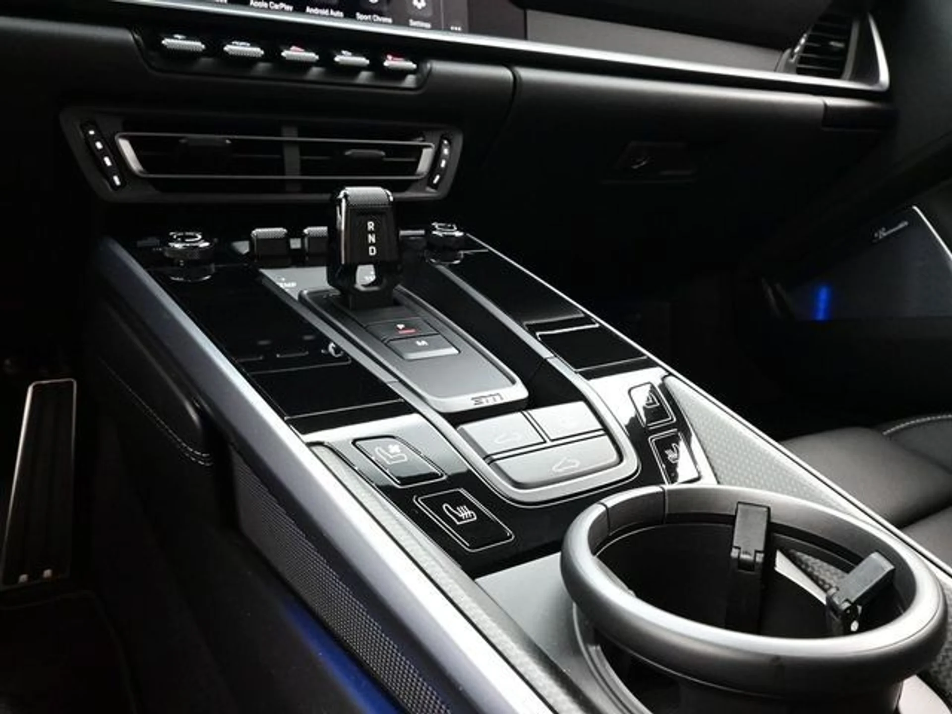 mph010_1895611642_5c8fb3dab28d51905b110c9a58f2b28cx_adaaa3db19