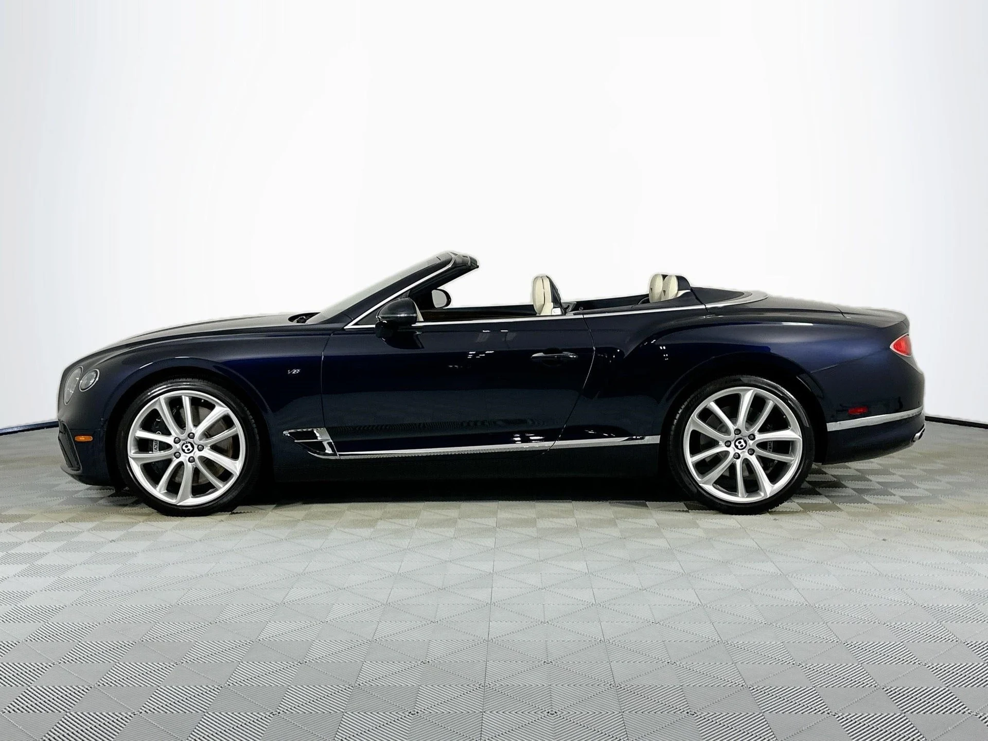 mph010_1896310969_11_6e85f9bda4