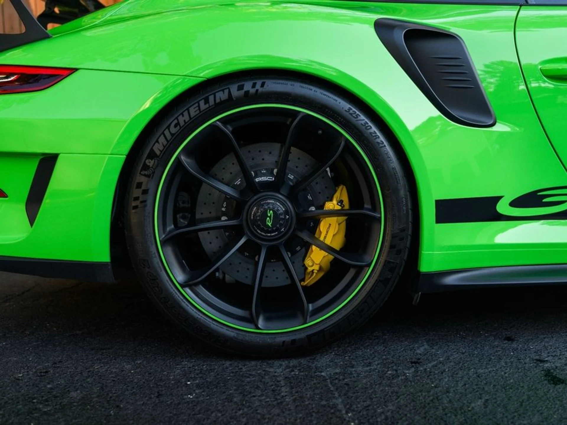 mph010_1905936454_e2cb213e_be84_41eb_8746_0d41bbf8b57e_1936583fc5