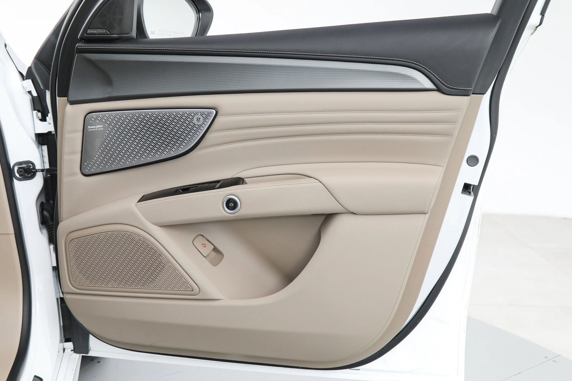 mph010_1908884627_fa84400e669f6c8a82d7cd1dcf9af66c_ac49e0ea13