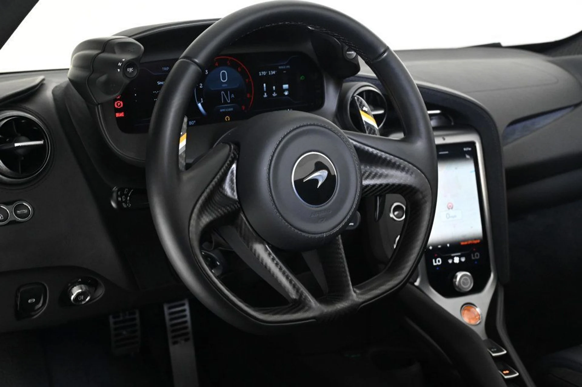 mph010_1913022497_used_2025_mclaren_750s_spider_11350_22950983_10_1024_a6b669304a