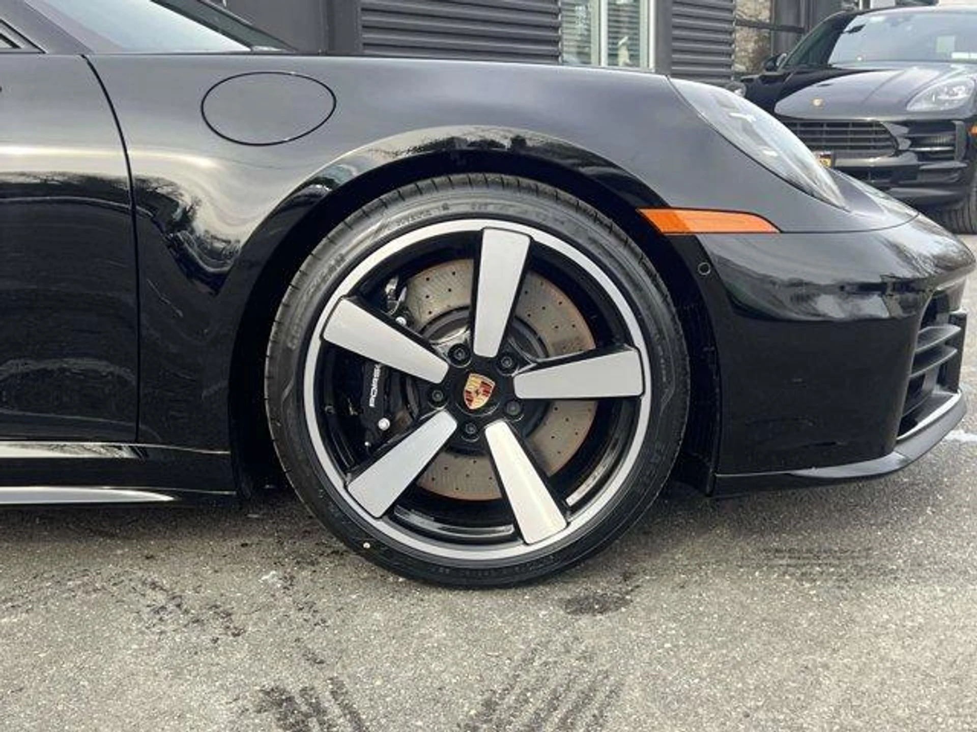 mph010_191774837_DB_07_N_Tfg94_S_Pna_Zv_Ih3_SZW_8g_I4_bc15572dfe