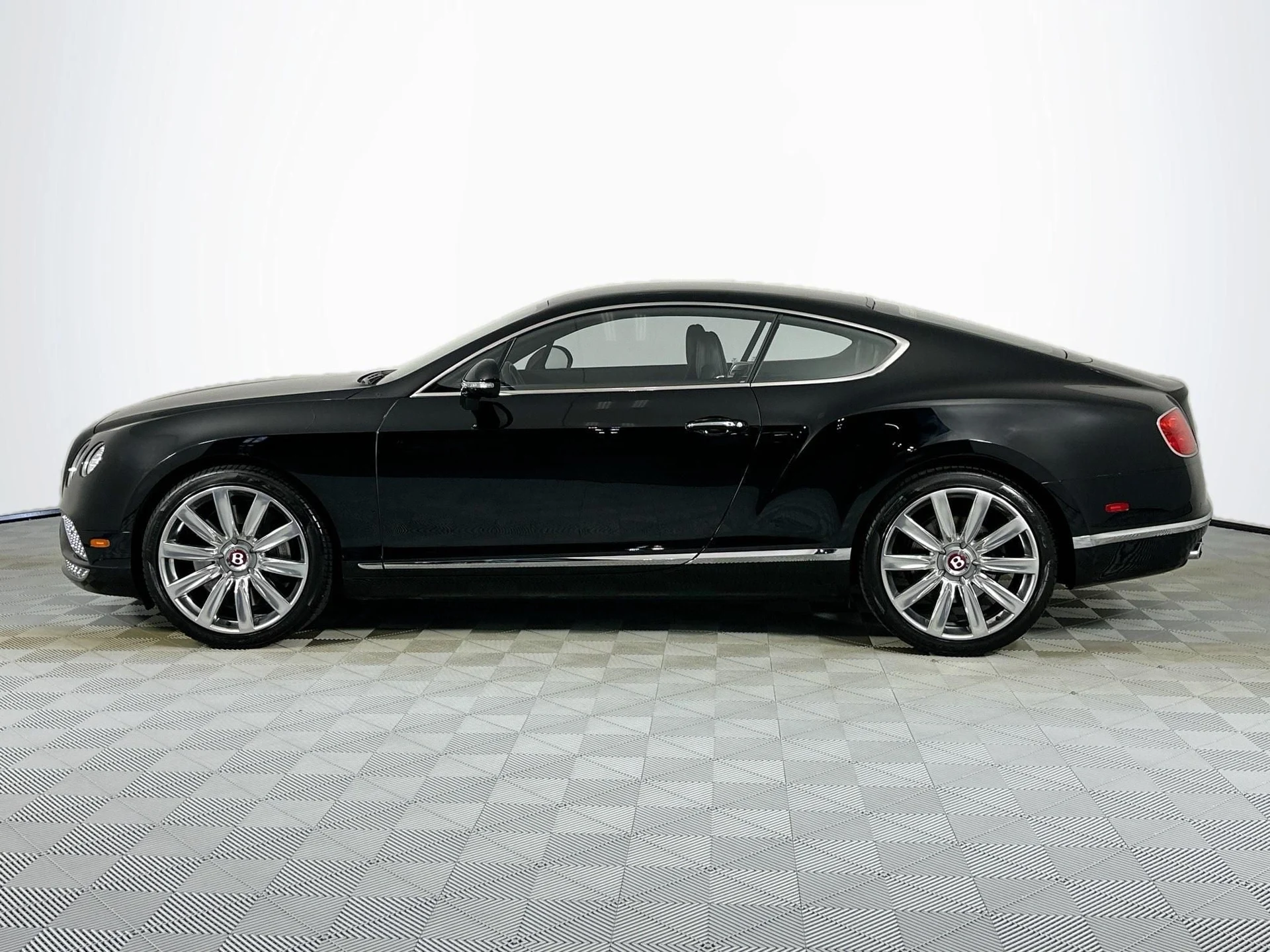 mph010_1918701265_11_071ed22609