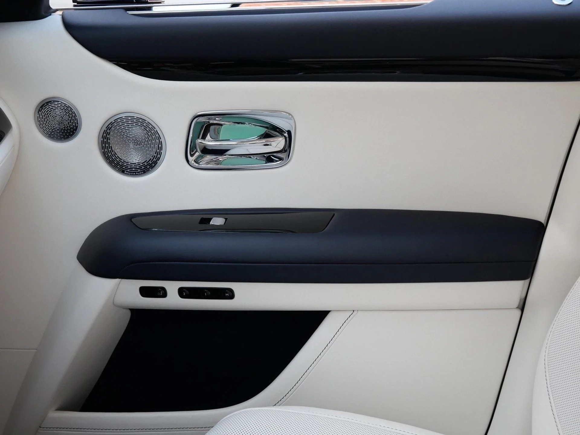 mph010_1920398898_cc1c47b09cbfecf90457e94a0b13f6a9x_1ef27b3178