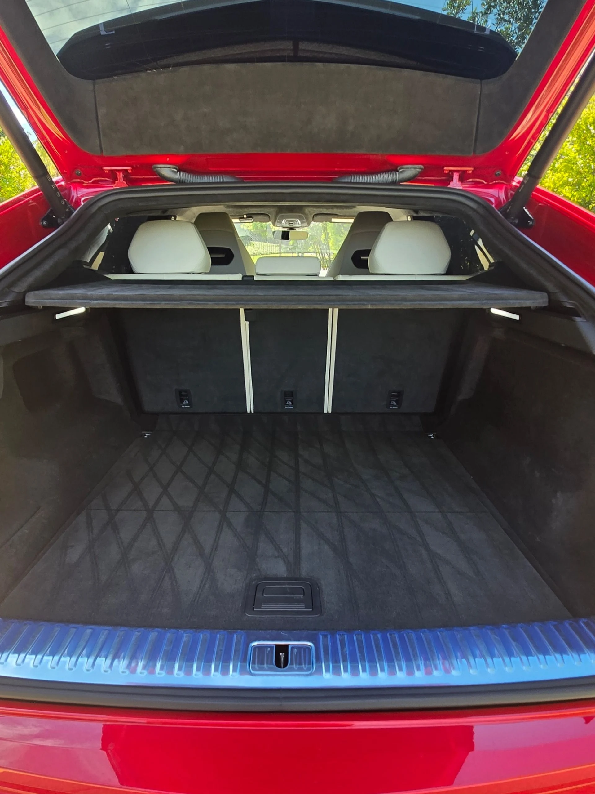 mph010_1921021823_Used_2022_Lamborghini_Urus_1761951783_4c4a8e3eb0