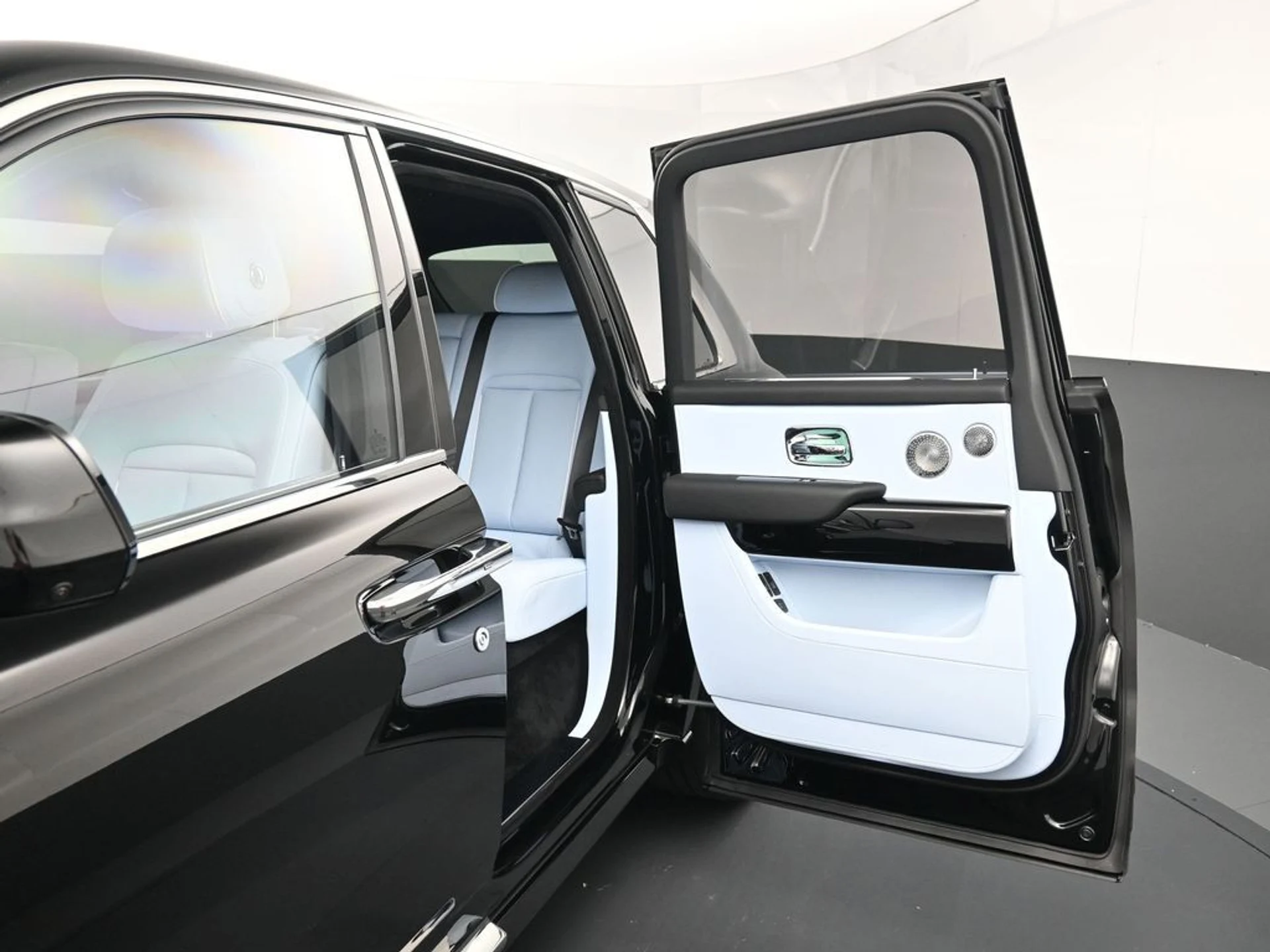 mph010_1928093082_de70f50a78857ad258acf8d5c78ead68x_5d02209f5c