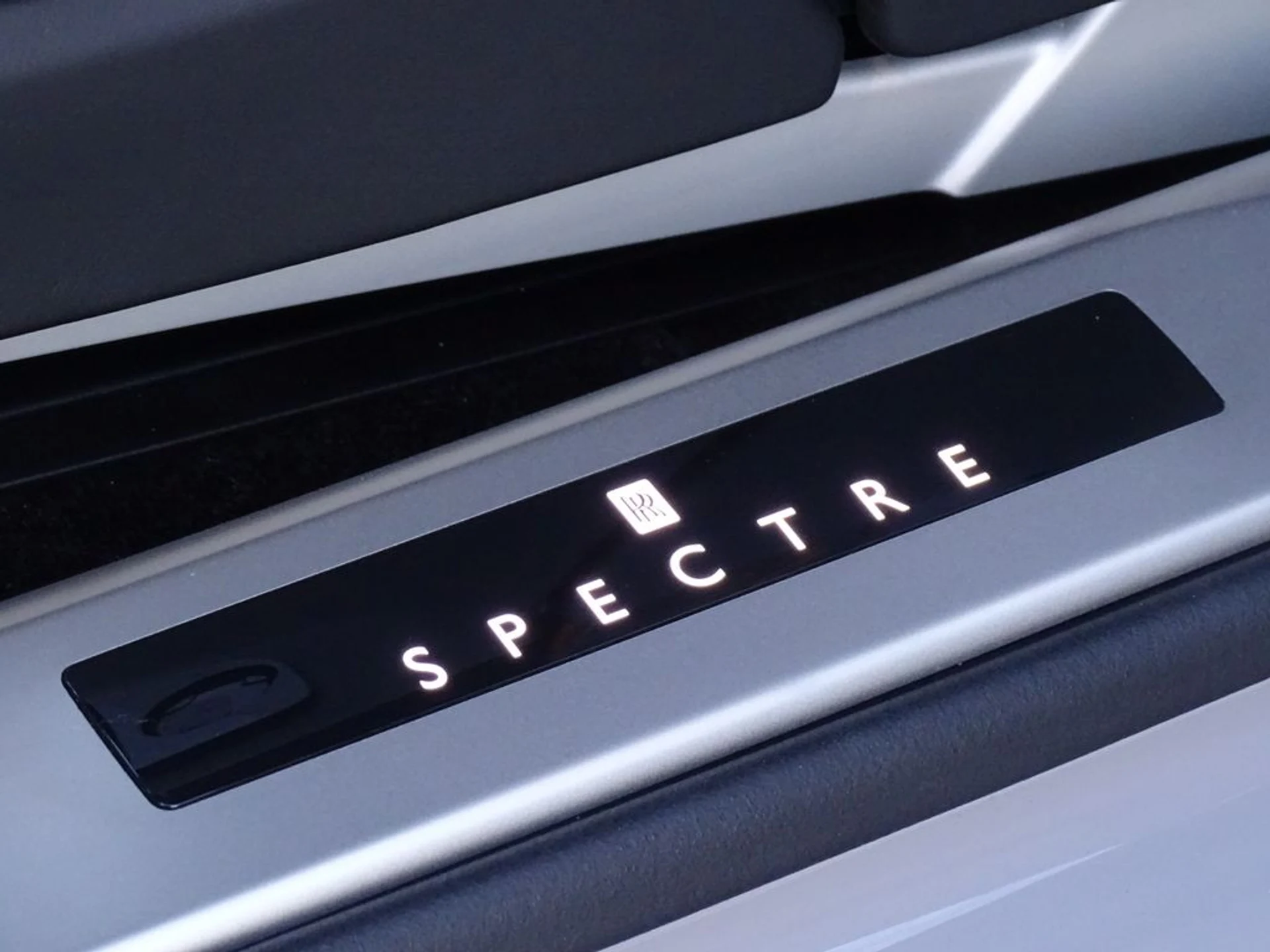 mph010_1928419512_5743c24a840ceb2c56170b59f2a8f3d0x_bf5da82a19