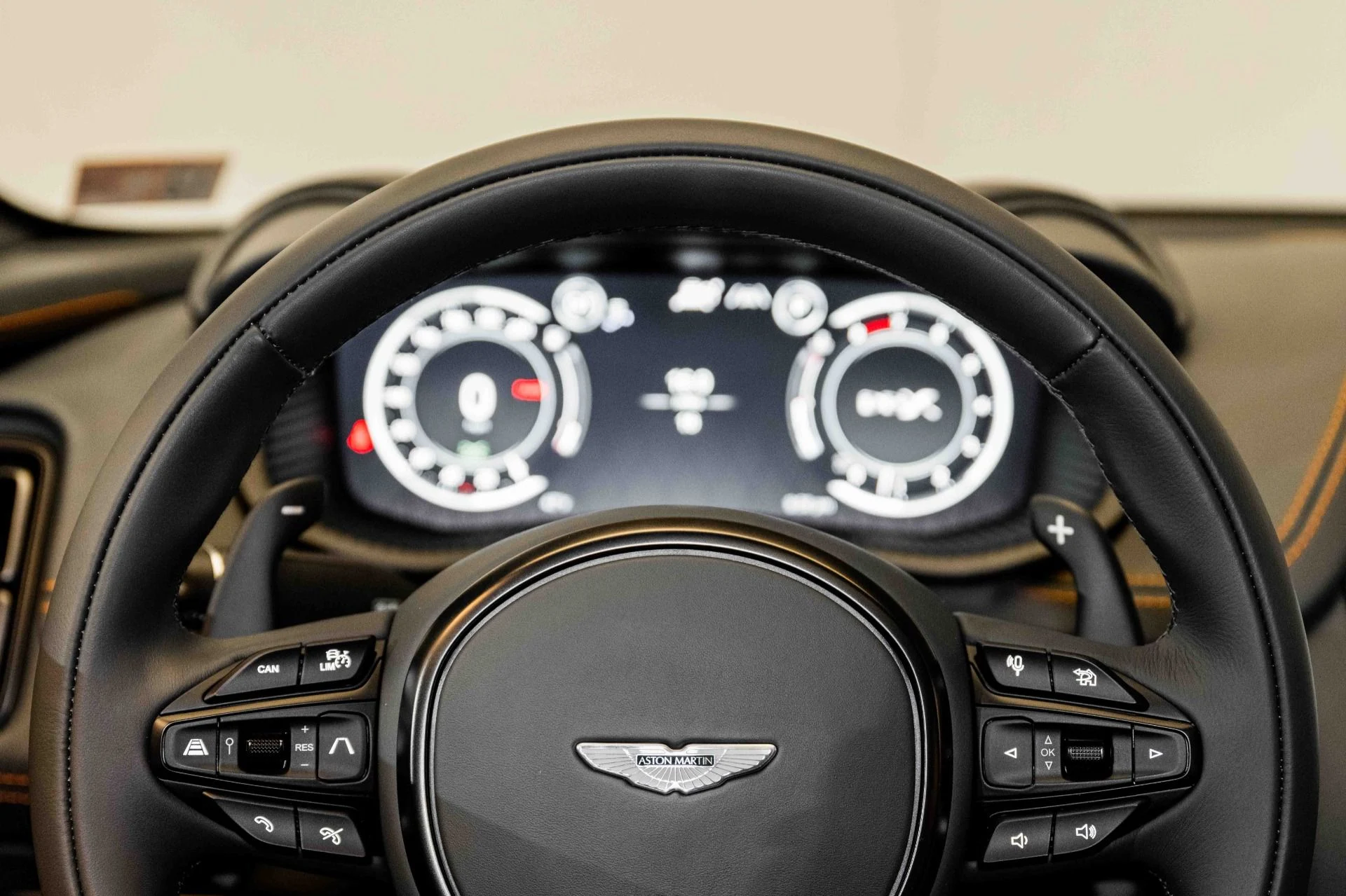 mph010_1932228306_Used_2024_Aston_Martin_DBX_707_1701892795_ce1e23c8fb