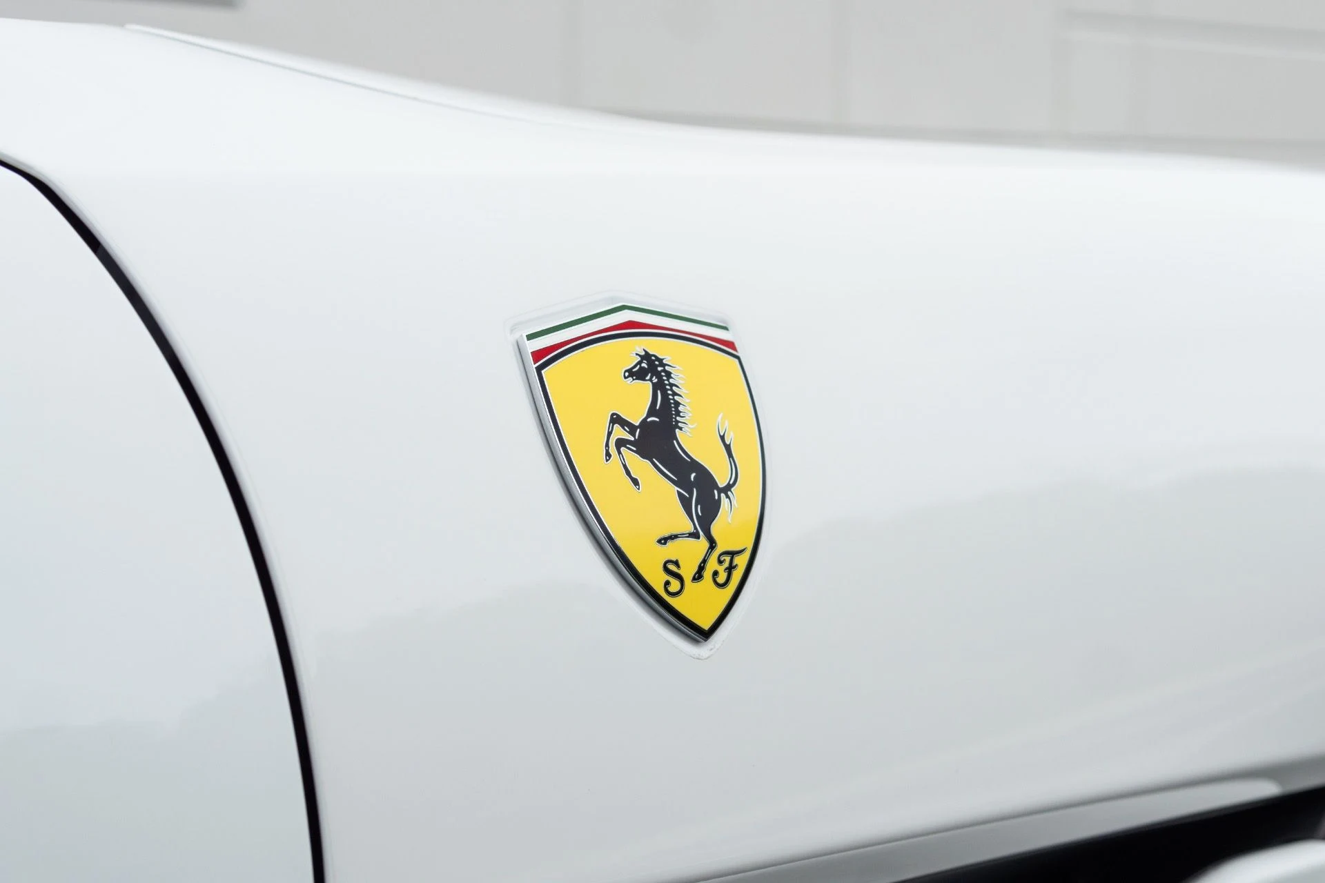 mph010_1938082831_Used_2023_Ferrari_Portofino_M_1775657761_ce0bc98d79