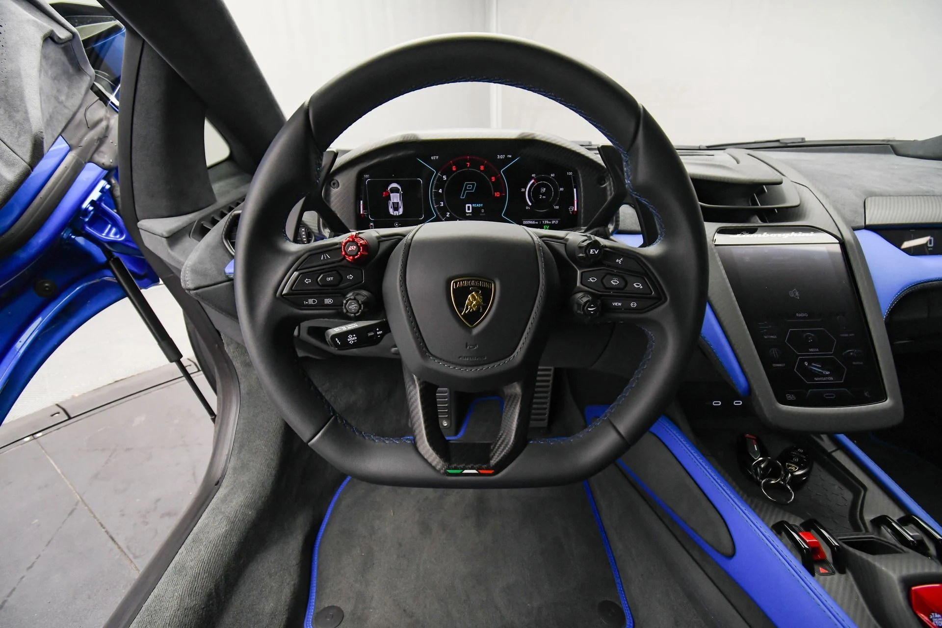 mph010_1945819454_9b7155d4_5e33_47fb_83e8_bb4d93dd5a7b_a9669e42e5