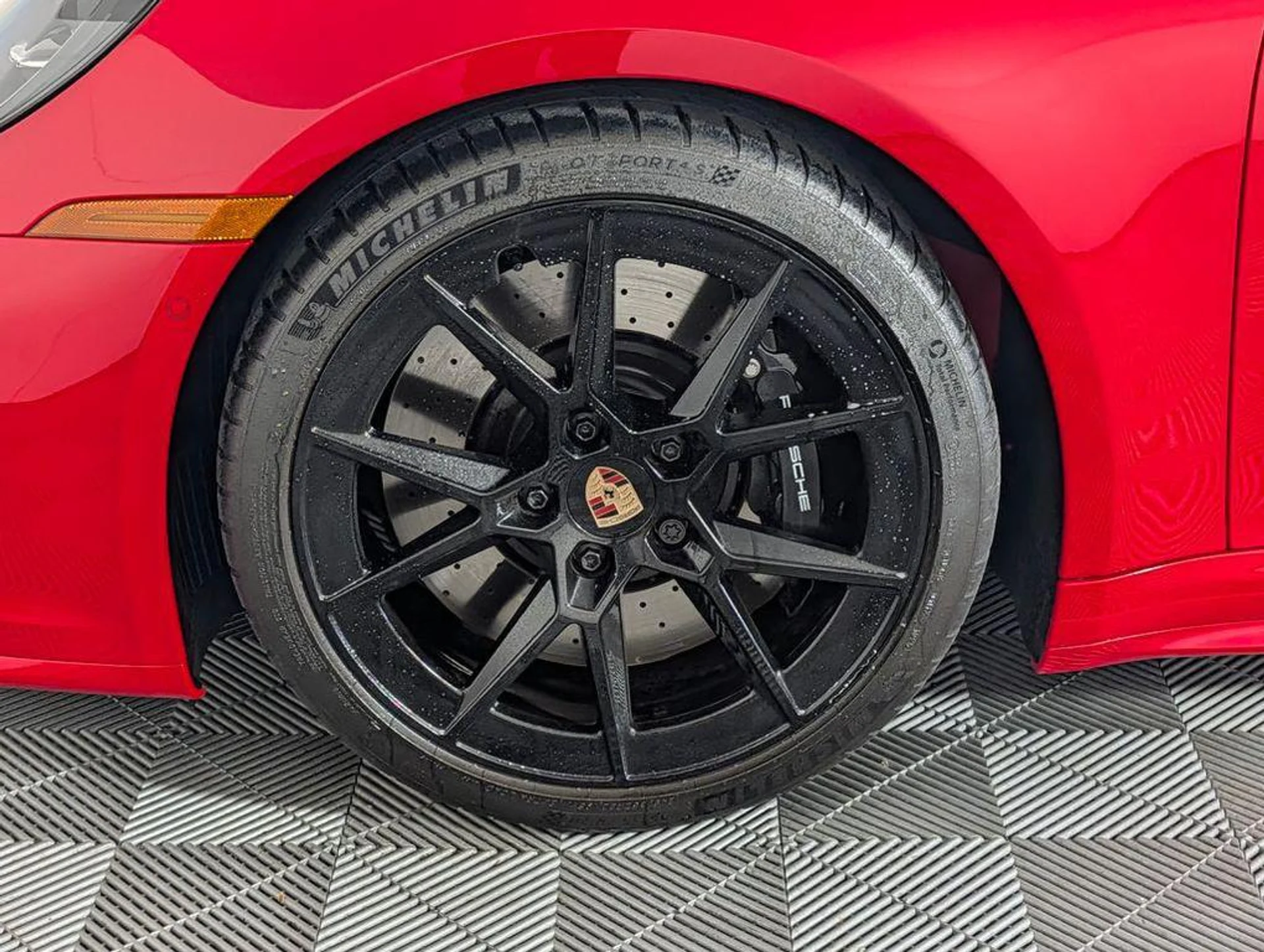 mph010_1949106540_w_Bg_G5_bv_Q_Of_X_Aw_B_Ke45sd_Ld0n0_301a7f2330