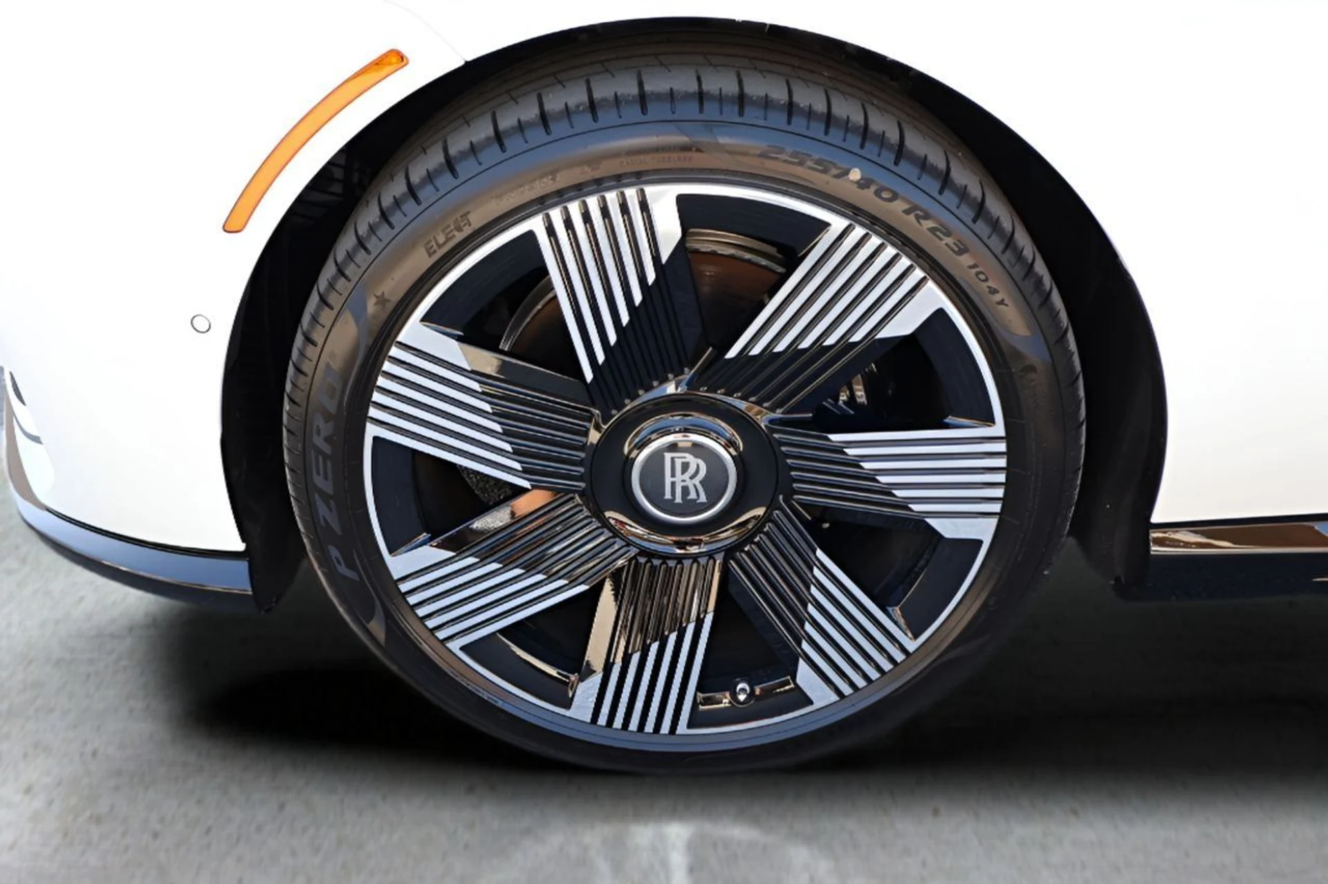 mph010_1957304196_11_5c8088ee1f