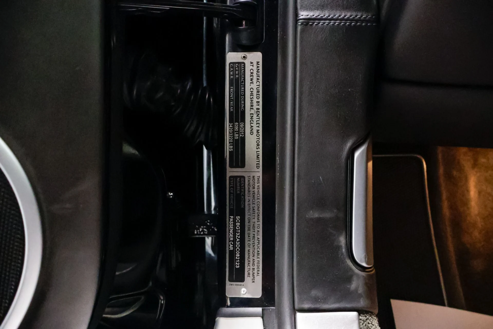 mph010_1963734824_Used_2013_Bentley_Continental_GTC_GT_V8_Convertible_1760481332_a834bab48b