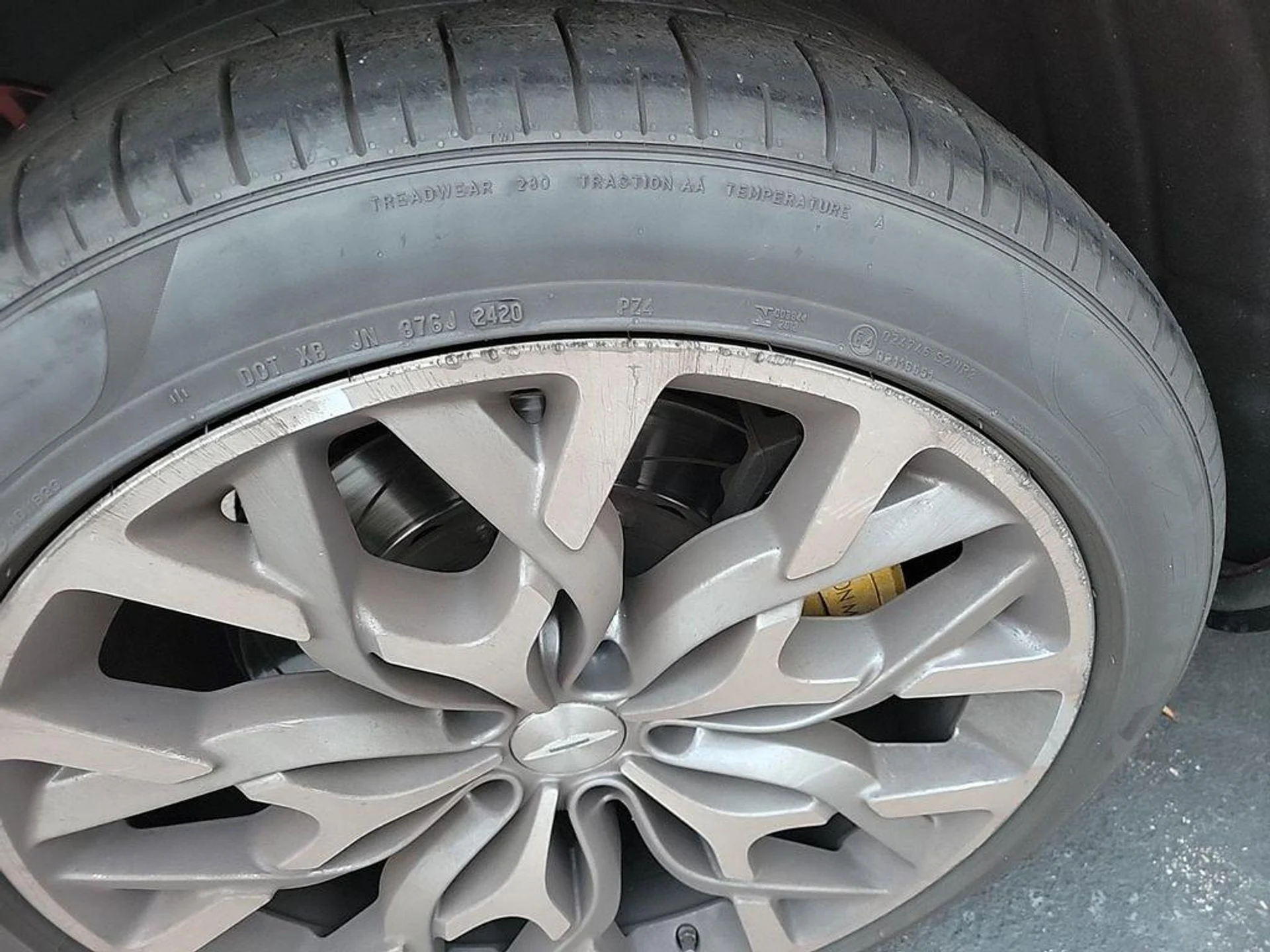 mph010_1964662435_ix_J0_CHHW_Gce_ZU_7_QY_Gy0_T0tu_M_Qek_6e98daa00d