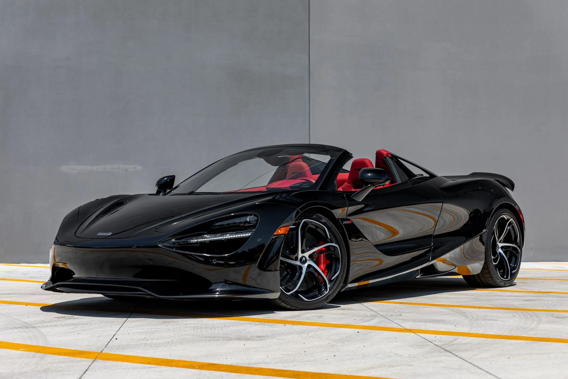 mph010_1964891503_550_p12_l_616ee907c2