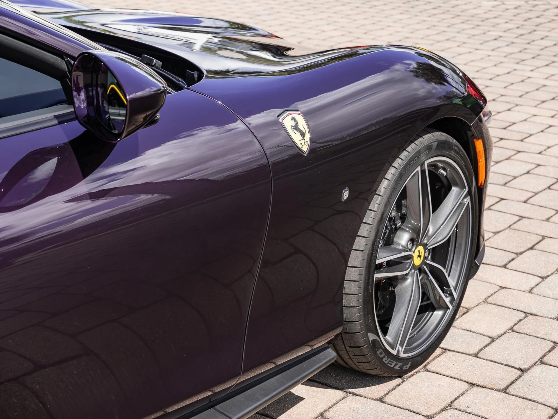 mph010_1982110620_Used_2025_Ferrari_Roma_Spider_Convertible_1772576622_cde31246b4