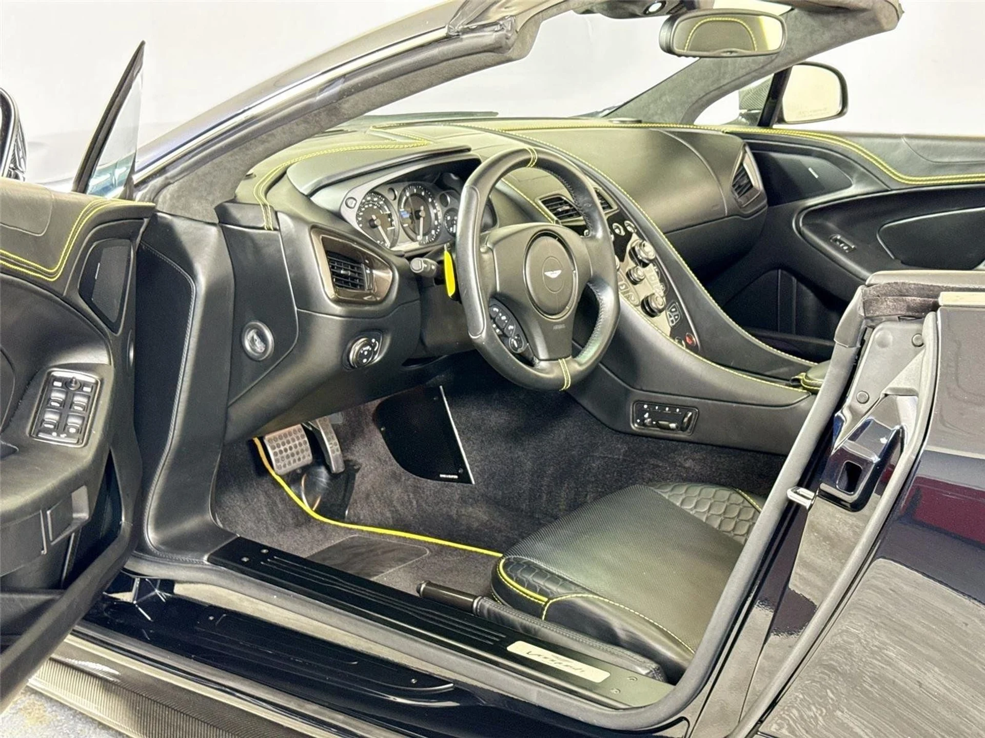 mph010_1992199955_a896fa01313ee43274f266840888d926_c822de2a84