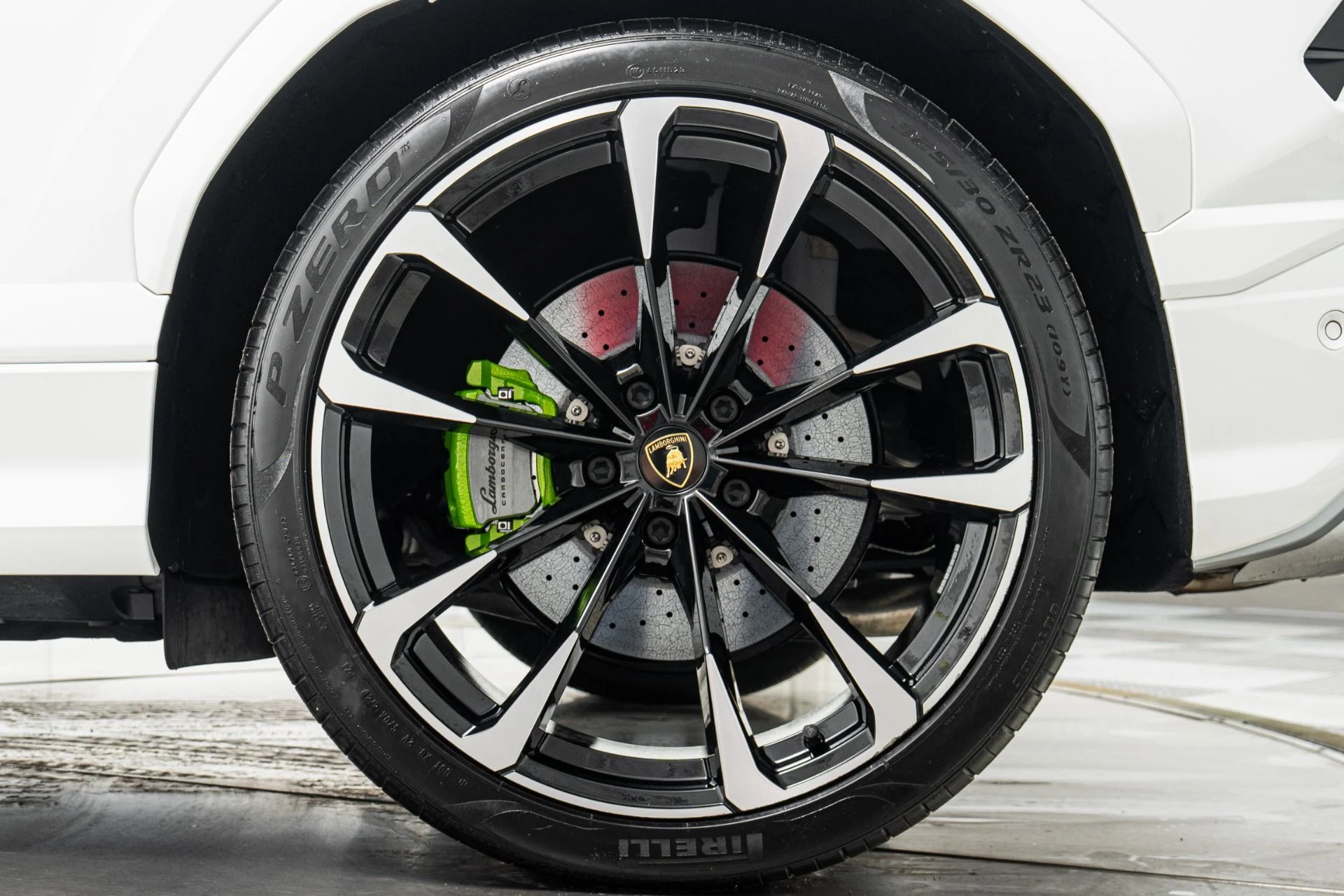 mph010_2001722944_Used_2021_Lamborghini_Urus_Q_Citura_interior_Ventilated_Front_Seats_with_Massage_1772724519_497a507807