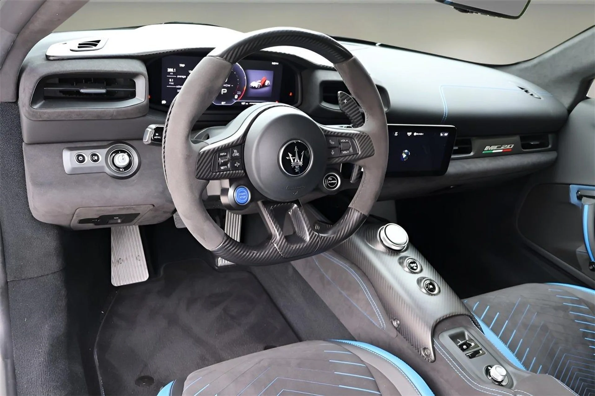 mph010_2022333739_11_eee10c028c