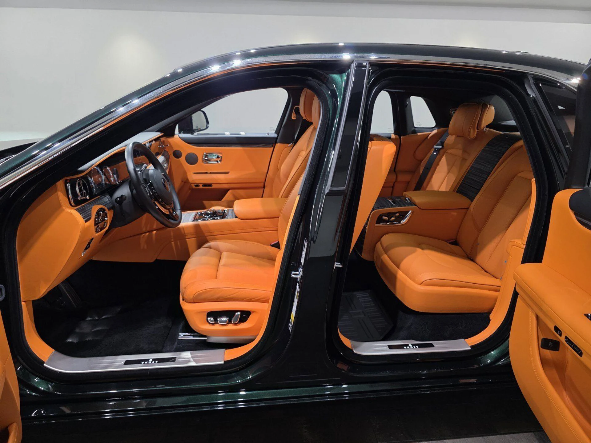 mph010_2041039992_439cfe182ac041d921785ef9c94081f1_53376446d6